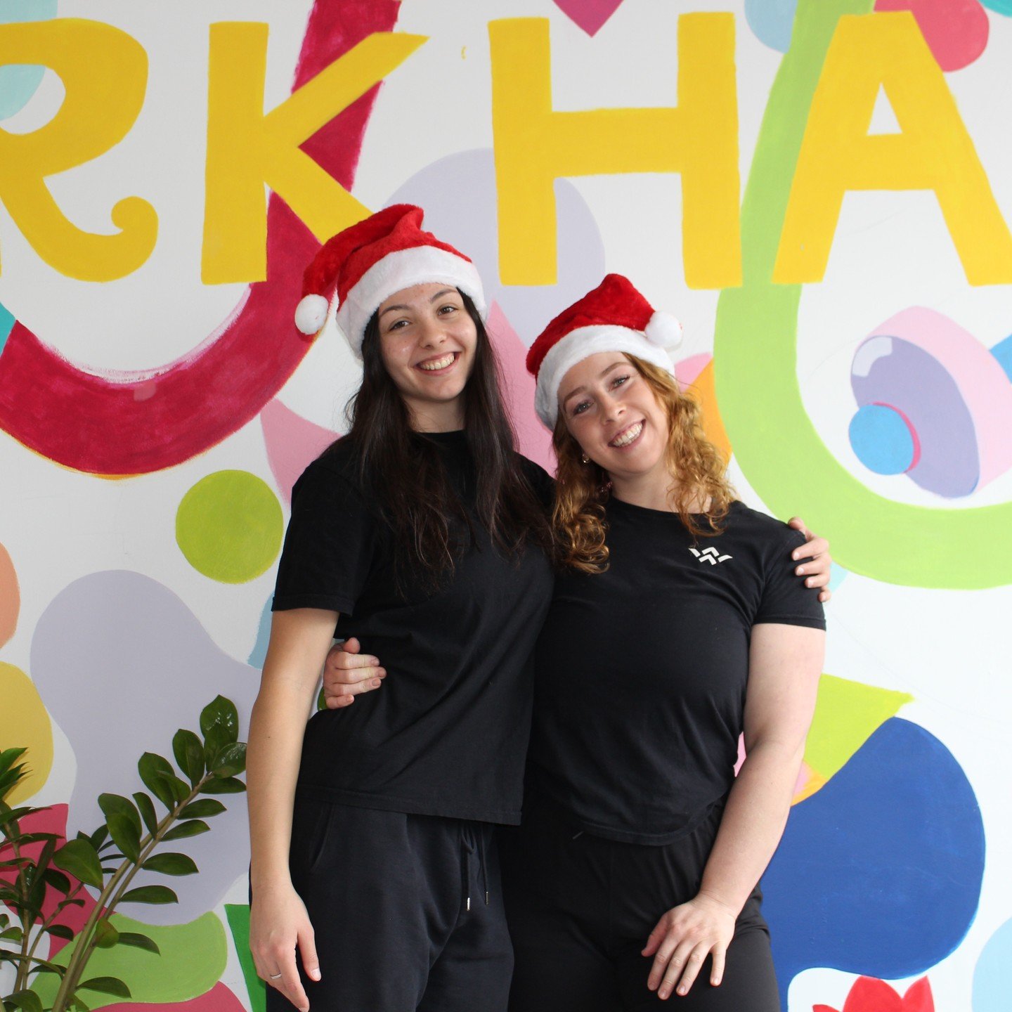 ❄️🎄🎅🏻🎁🦌🧚&zwj;♀️✨❄️WerkHaus Christmas Giveaway! ❄️✨🧚&zwj;♀️🦌🎁🎅🏻🎄❄️

Enter to win either a 60 minute massage with our RMT Sophie or two 1 hour training sessions with&nbsp;
our trainer Anna.

To enter, like and comment either &quot;I want a 