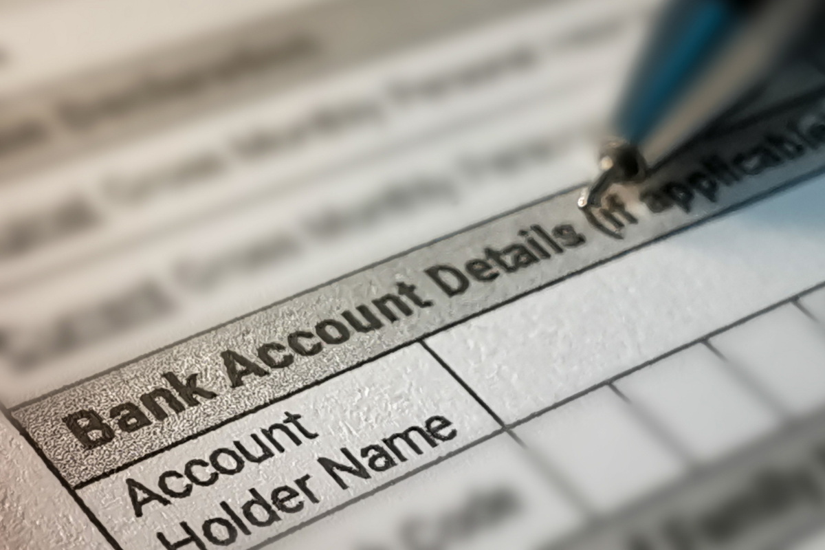 An Italian Bank Account, How to Open