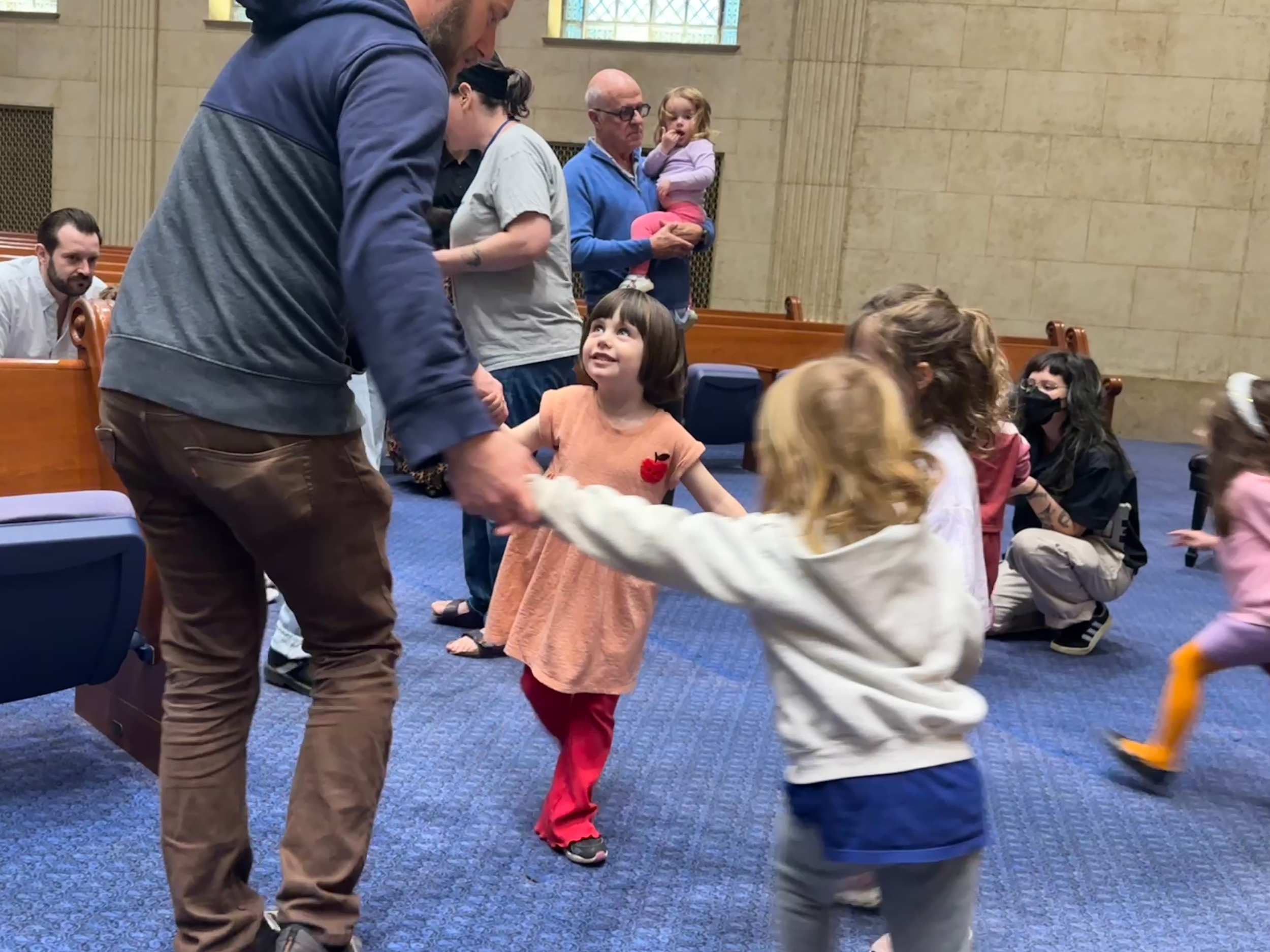 ECC tots dance in sanctuary