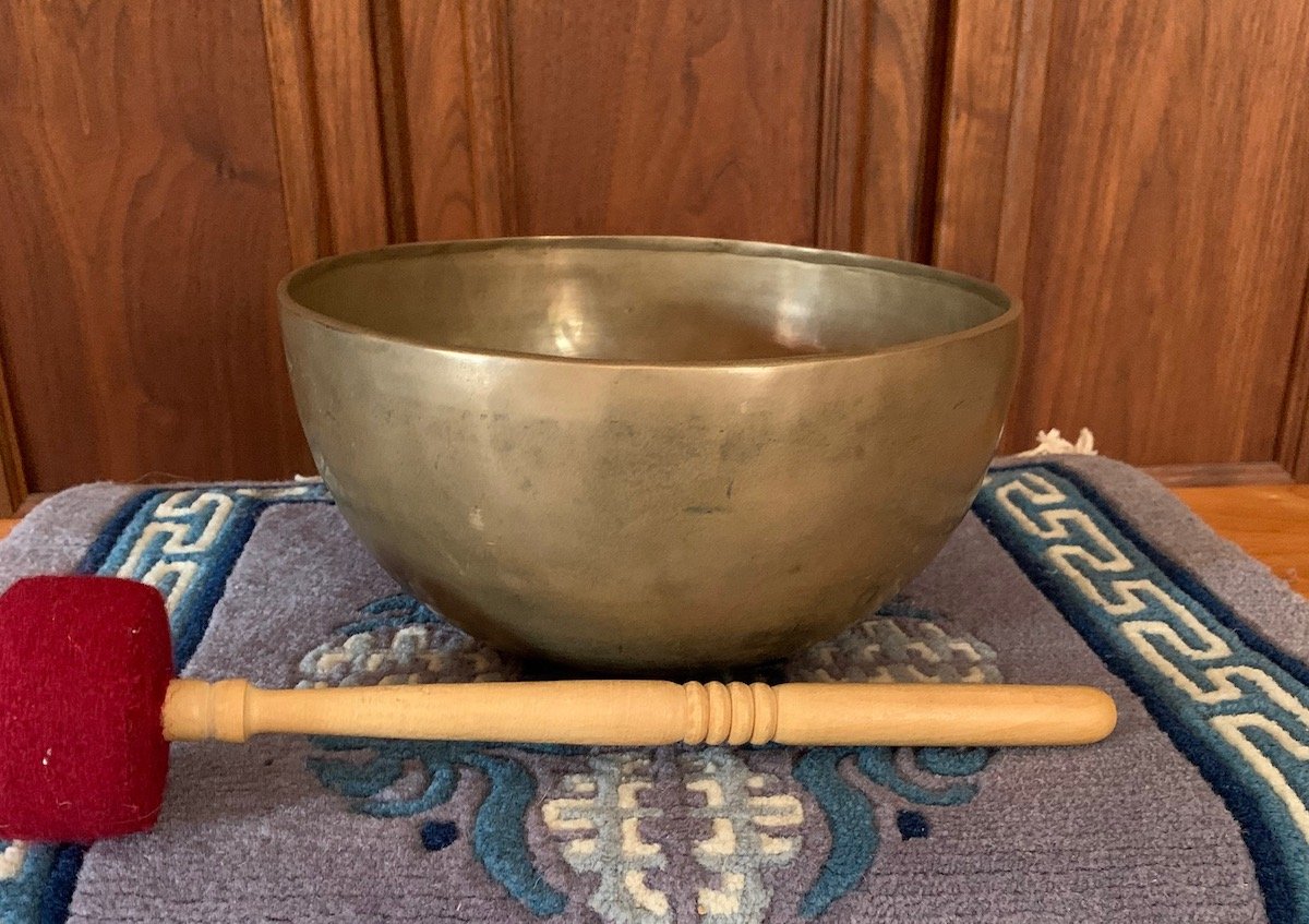 Healing Singing Bowl 9.25" A