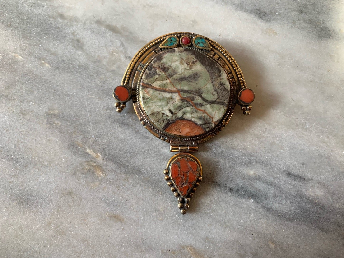 Natural Veined Agate Pendant