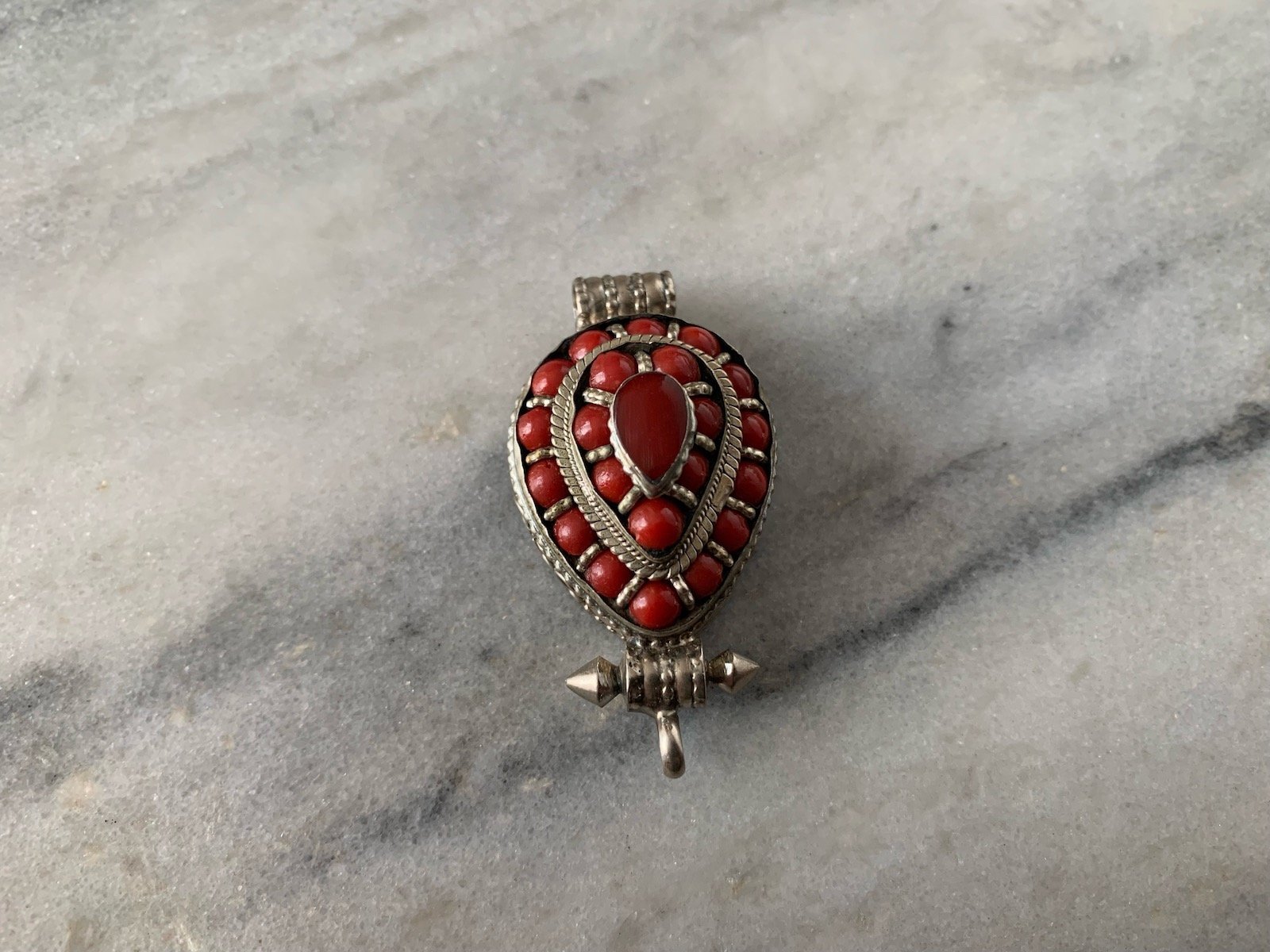 Tiered Red Coral Gau