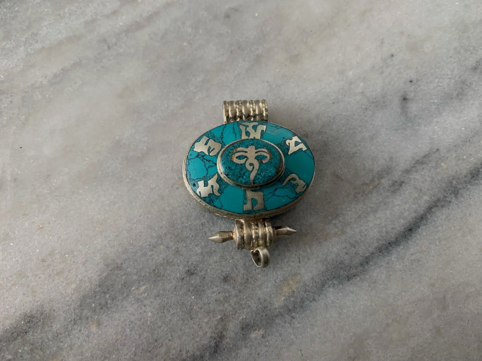 Oval Seva Turquoise Gau
