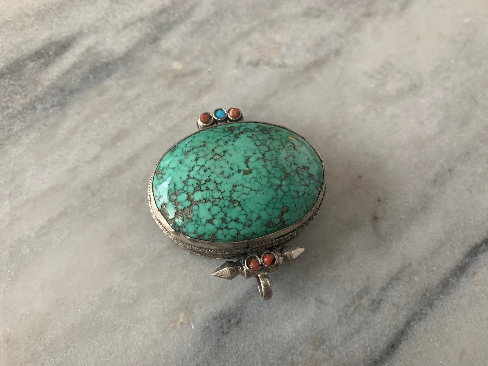 Oval Turquoise Gau X-Large