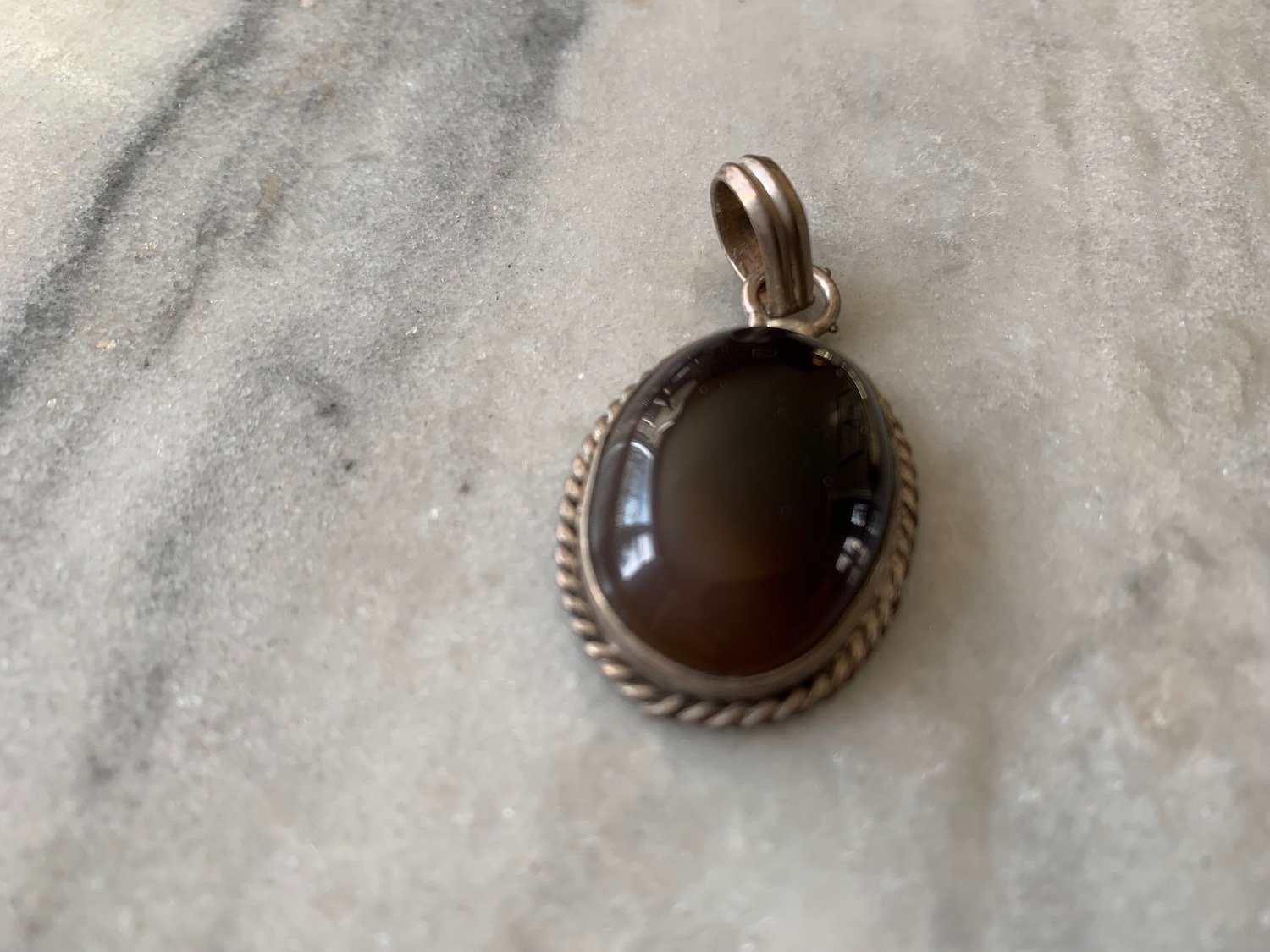 Oval Onyx Gemstone Pendant