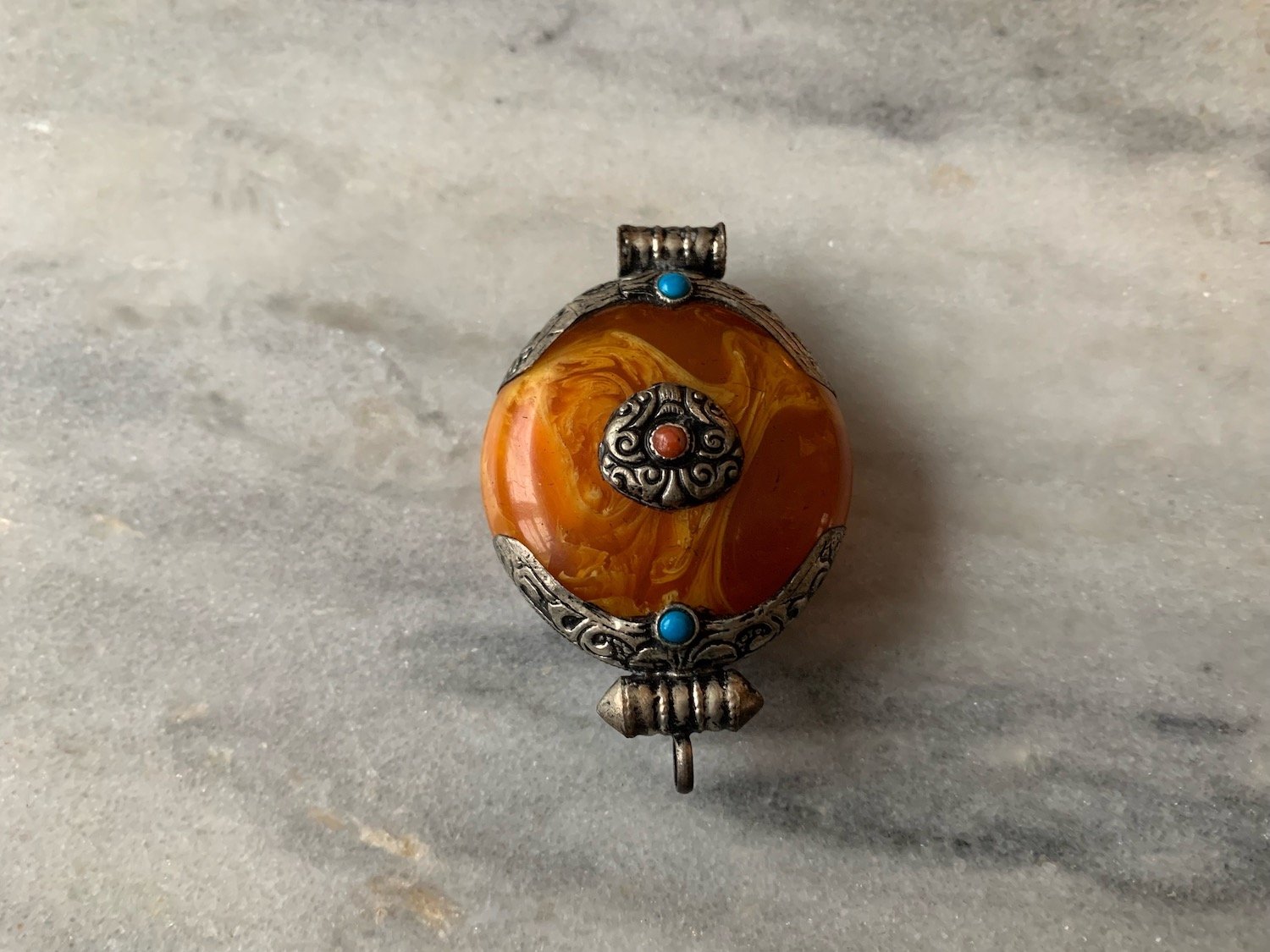 Copal Flower Pendant
