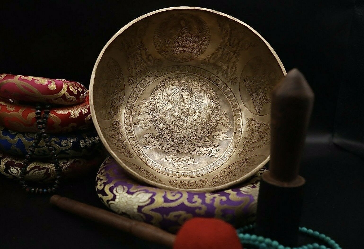 Green Tara Singing Bowl 11" A♭