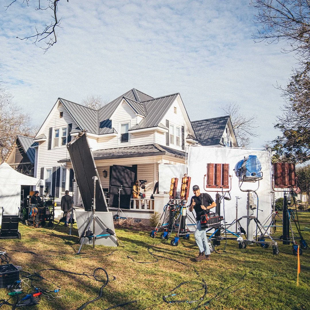 Keeping spirits high with Jim Beam!⁠
⁠
Director: @camilacornelsen⁠
DP: @davidvollrath⁠
Gaffer: @keaton_loudamy⁠
Key Grip: Phillip Renke