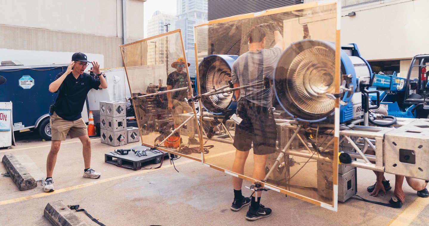 POV: @_the_mario realized we brought our own sun. 🌞⁠
⁠
Rigging up the 5k Pettibone.