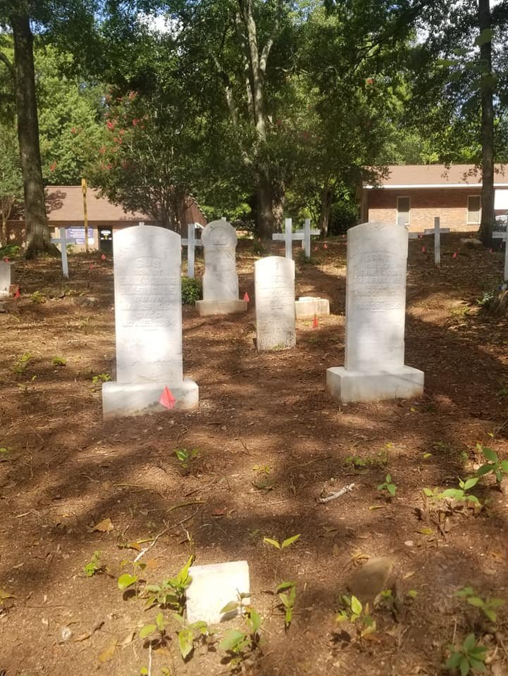 Zion Hill Cemetery 5 - Elizabeth Jones.jpg