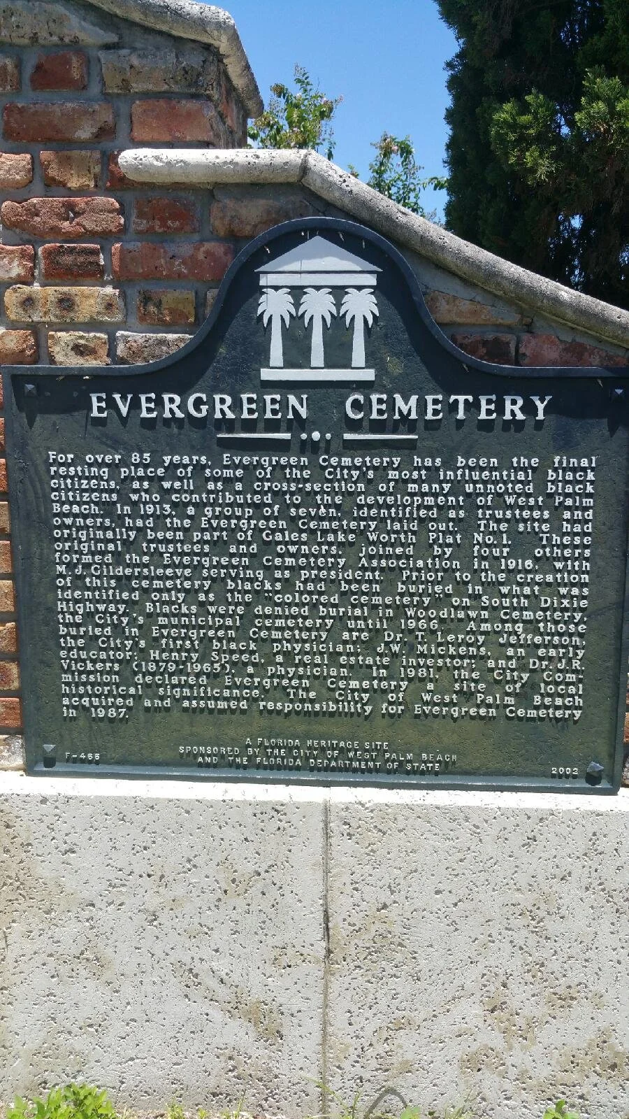 Evergreen cemetary  - Alisha Winn.jpg