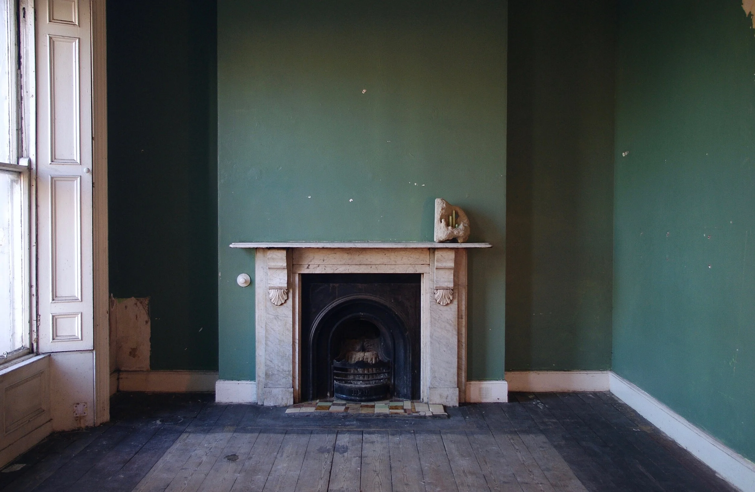 Installation view, 'Six Seville' Dublin 1, 2018