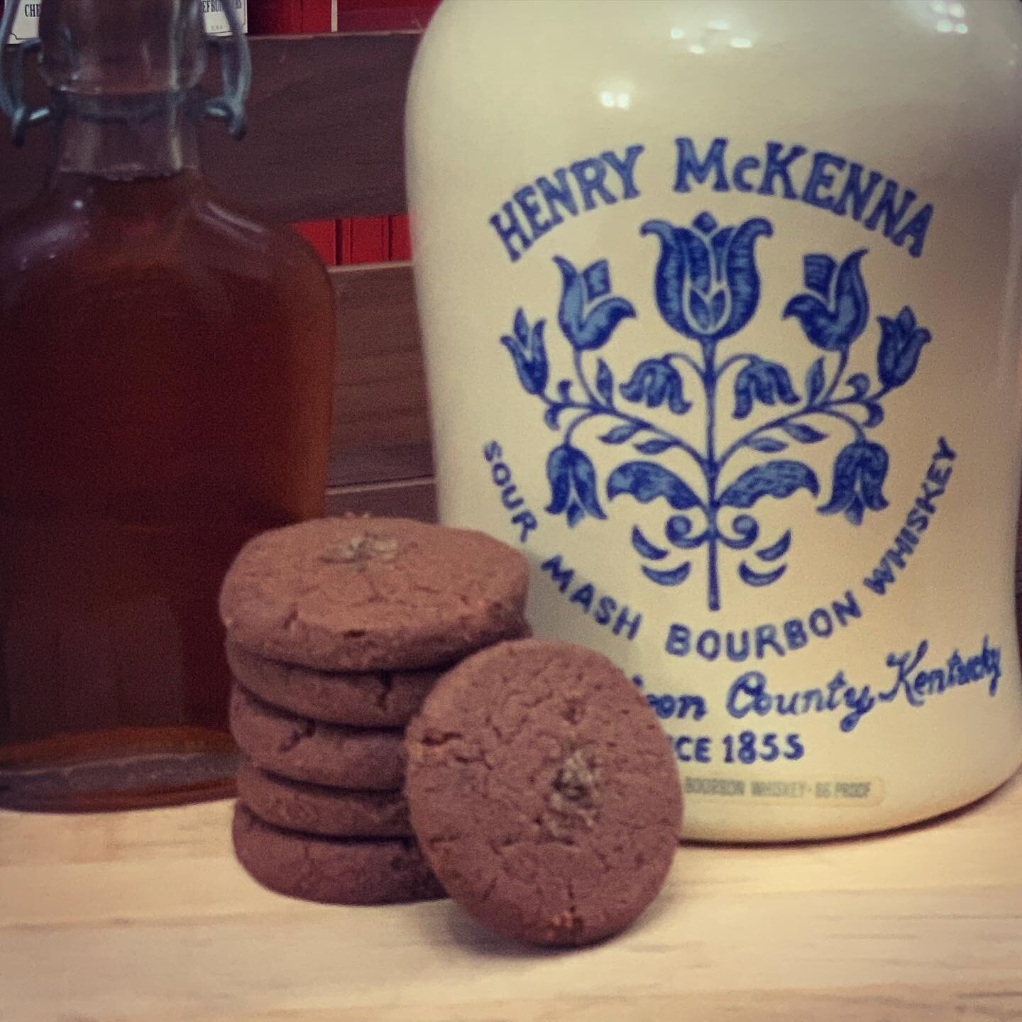Have you tried our Bourbon Chocolate Brown Butter Biscuits yet? They are the perfect afternoon pick me up.

Check out all our flavors on the website. Or Visit @rustgeneral to pick some up in person this weekend. 

We will do some more shipping on Sat