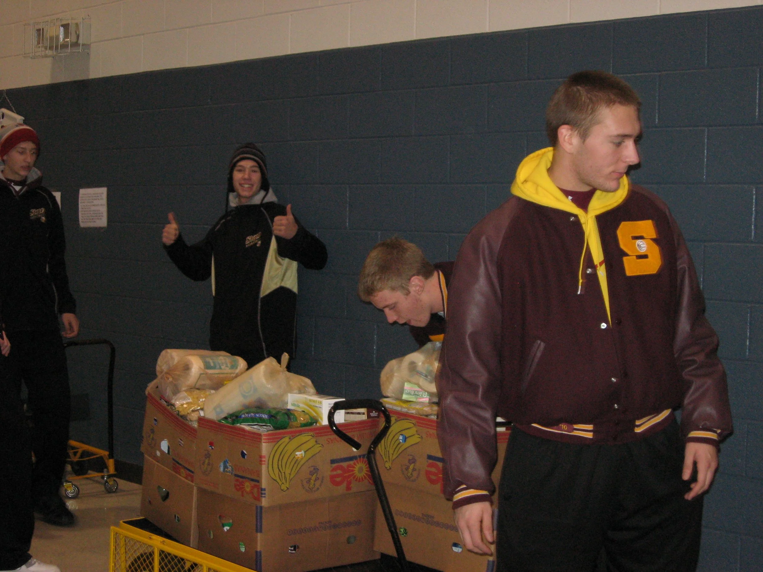 CHRISTMAS 2009 DISTRIBUTION DAY 018.jpg