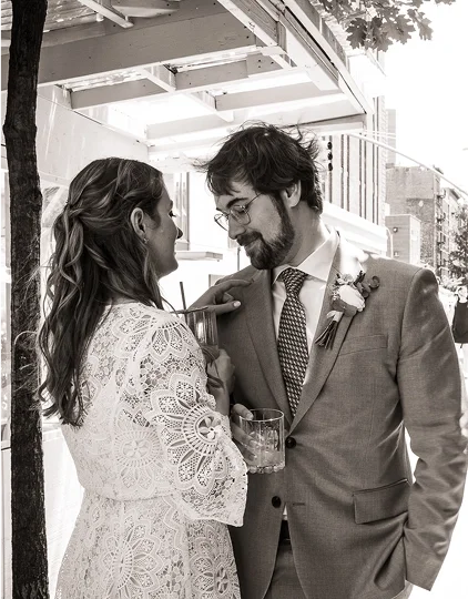 Micro-wedding-gallery3.webp