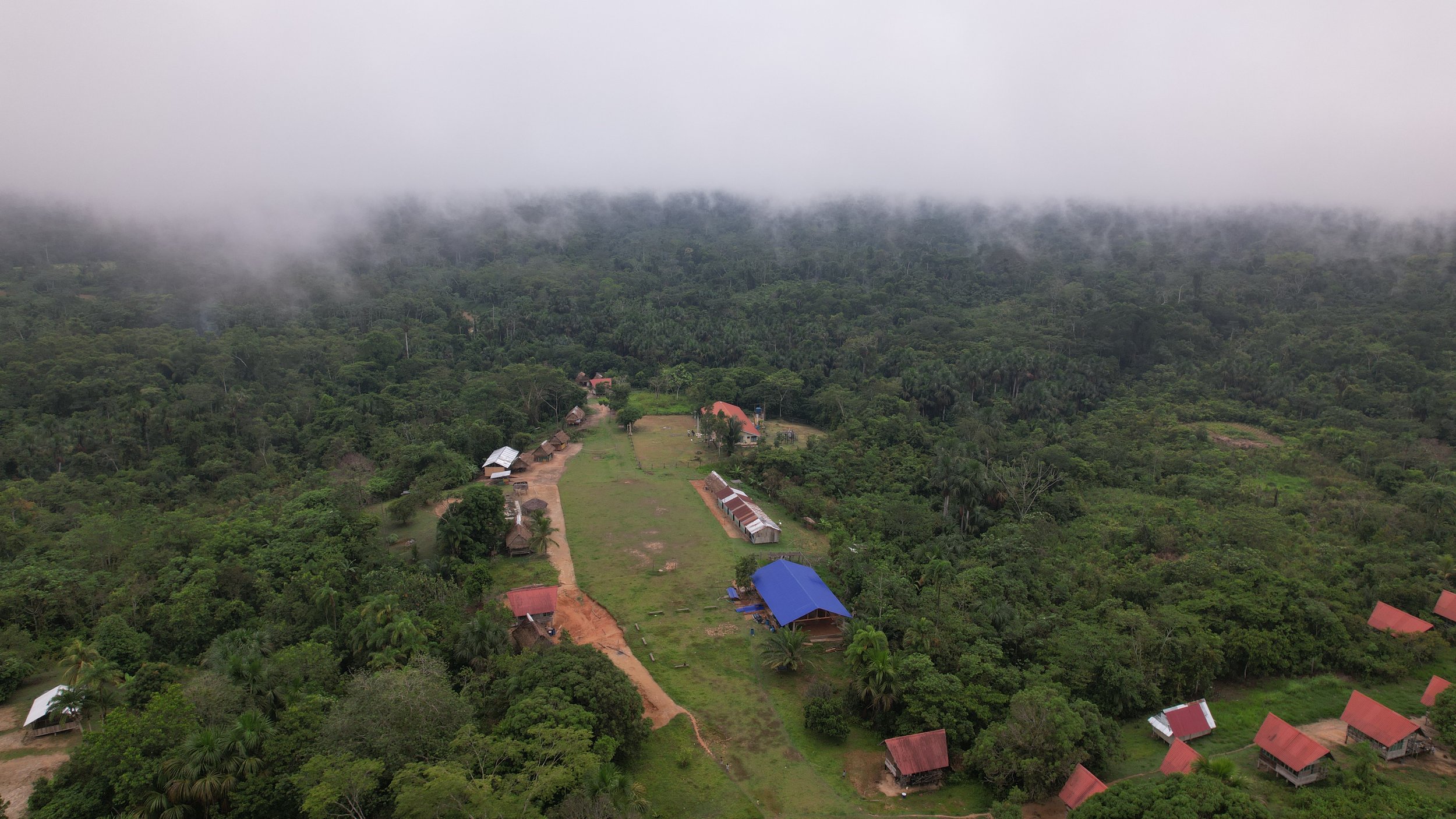 En Saweto, el desafío no es solo proteger el bosque, sino sostener la vida en el territorio