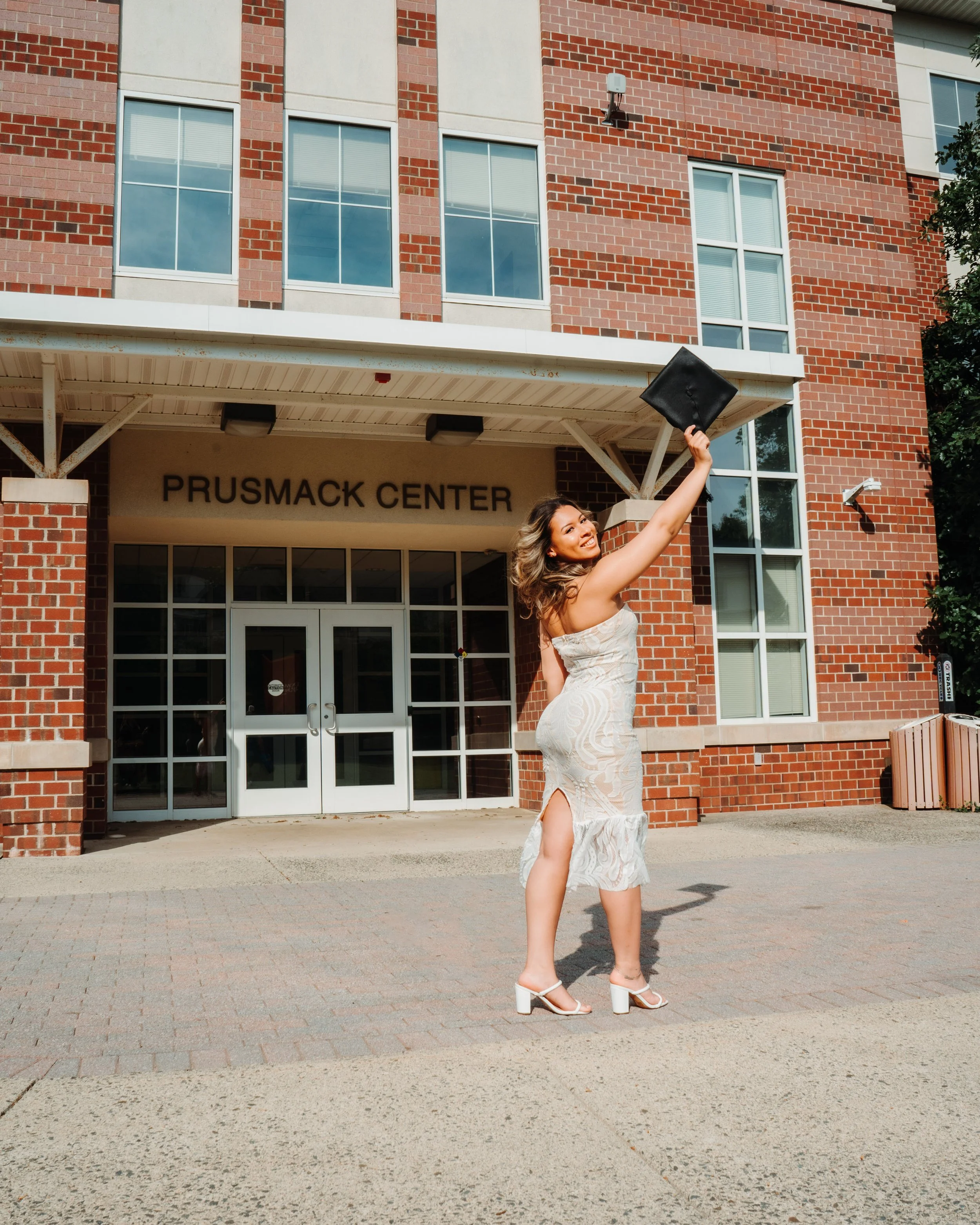 Bri Grad (1 of 40).jpg