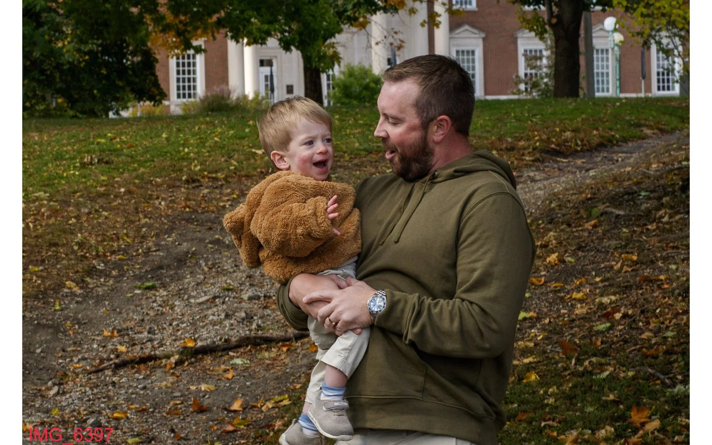 25.11.4_Janeway Family_web-25.jpg