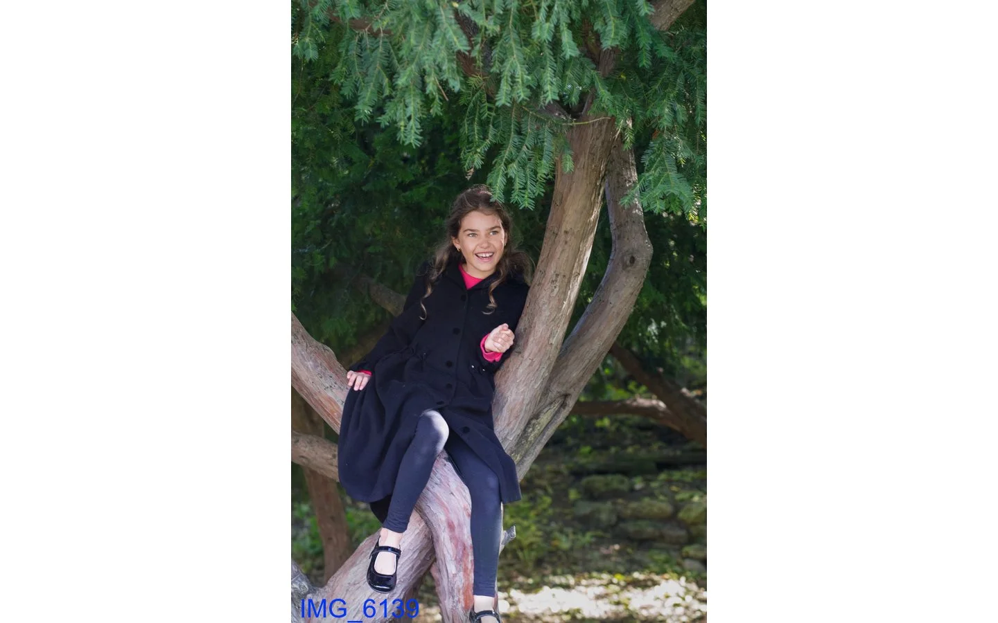 25.11.1_Layda Family_web-27.jpg