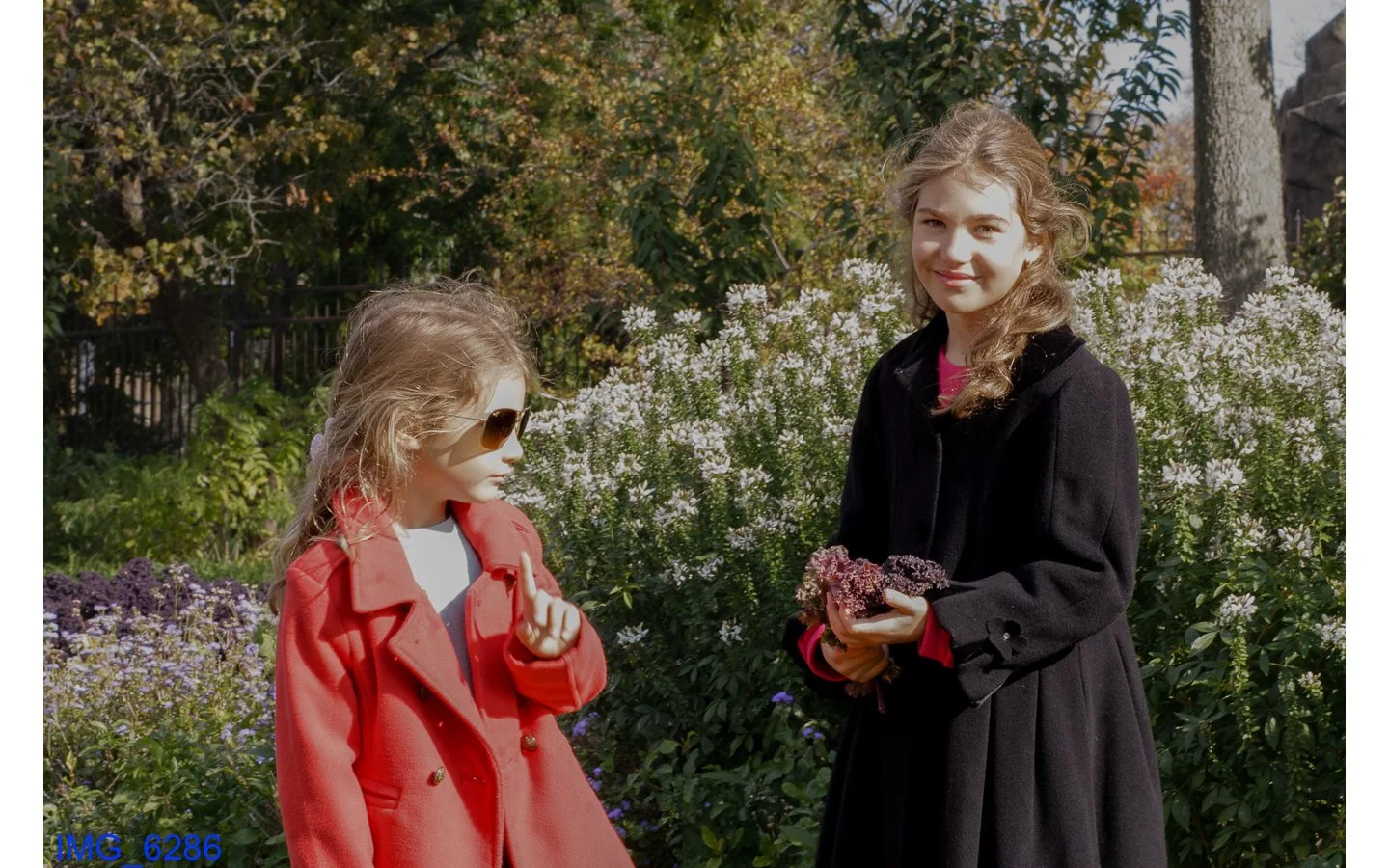 25.11.1_Layda Family_web-32.jpg