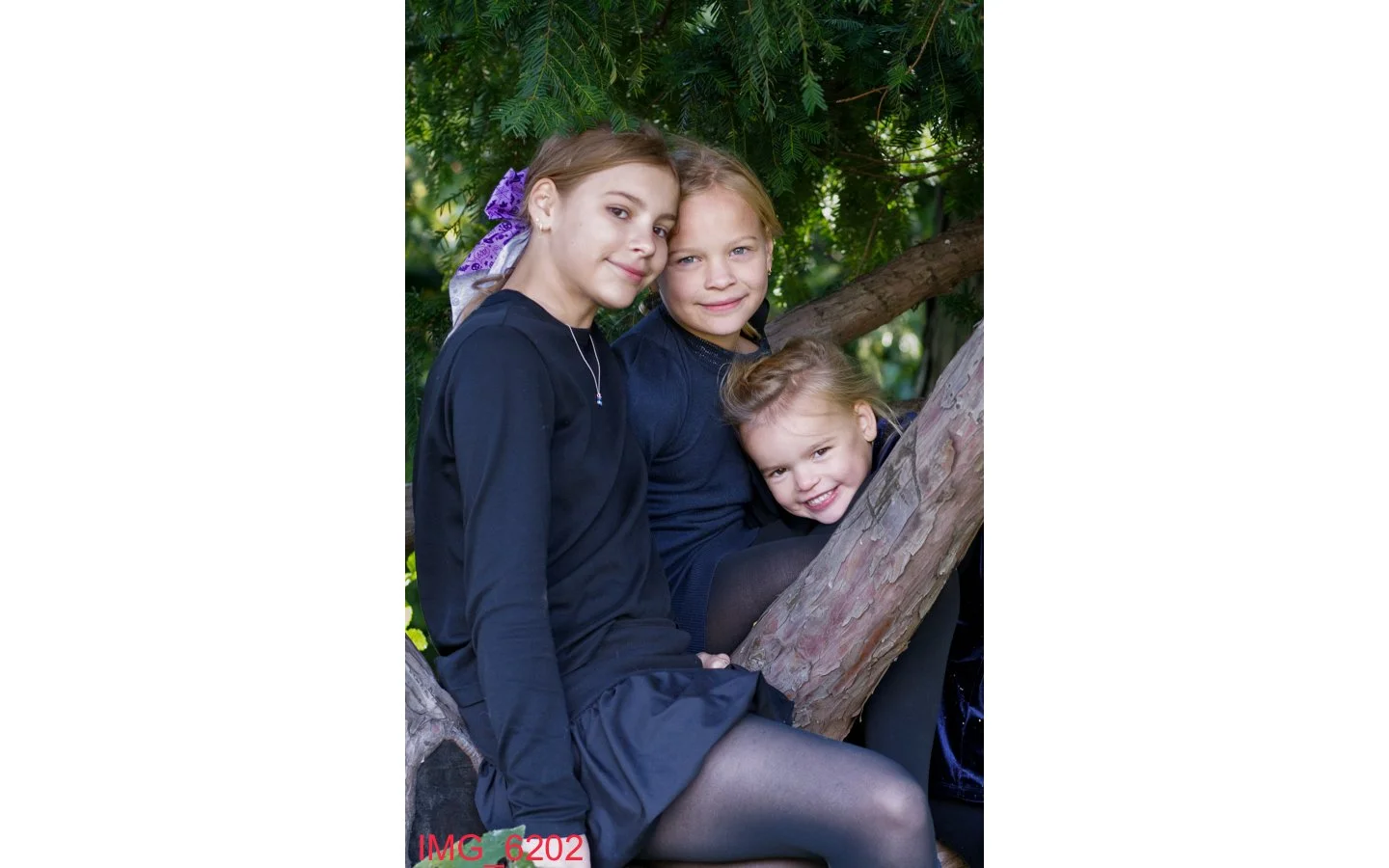 25.11.1_Fiebig Family_web-06.jpg