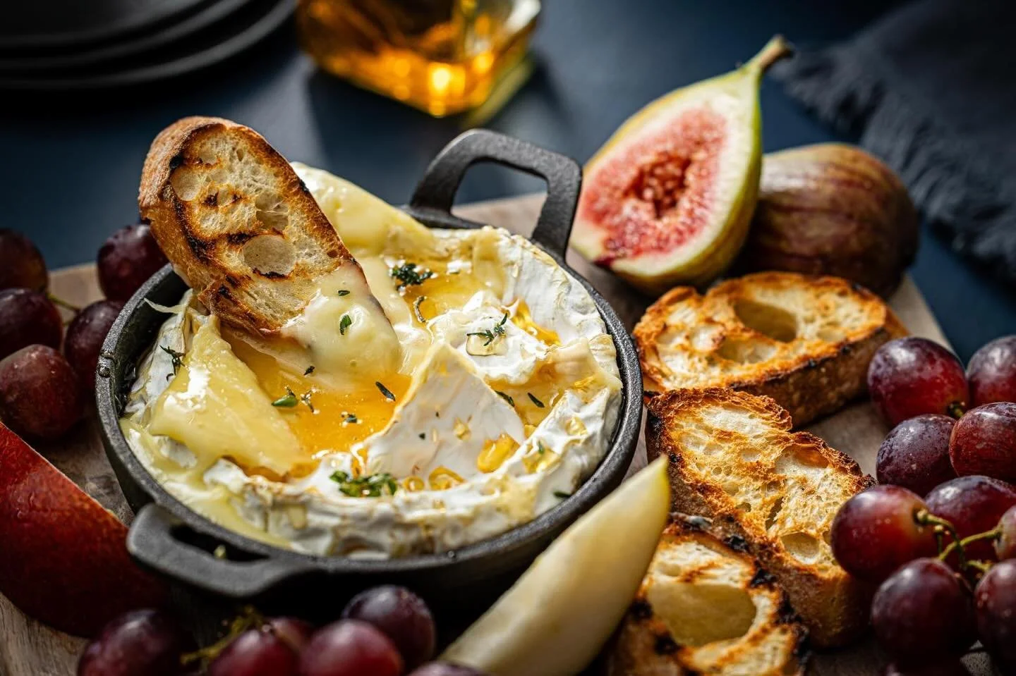 Death row meal starter = camembert pls and thank u. Even though I&rsquo;m lactose intolerant I&rsquo;m going to die so live ur best life hun xx

From a recent test with @sam_milton_photography + @for.the.love.of.interiors 🧀🍇&hearts;️