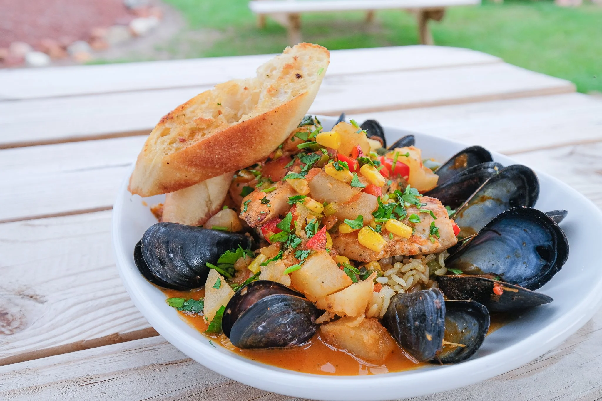 Mahi Mahi's Island Grill Seafood Outer Banks Restaurant