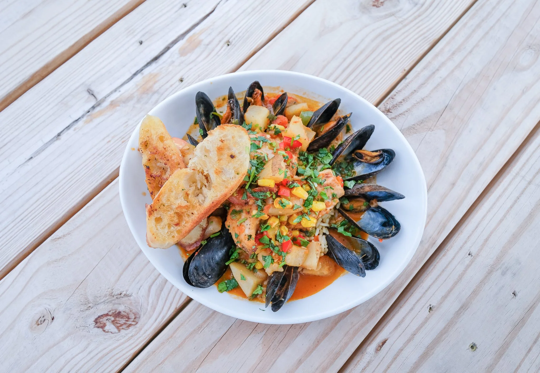 Mahi Mahi's Island Grill Seafood Outer Banks Restaurant