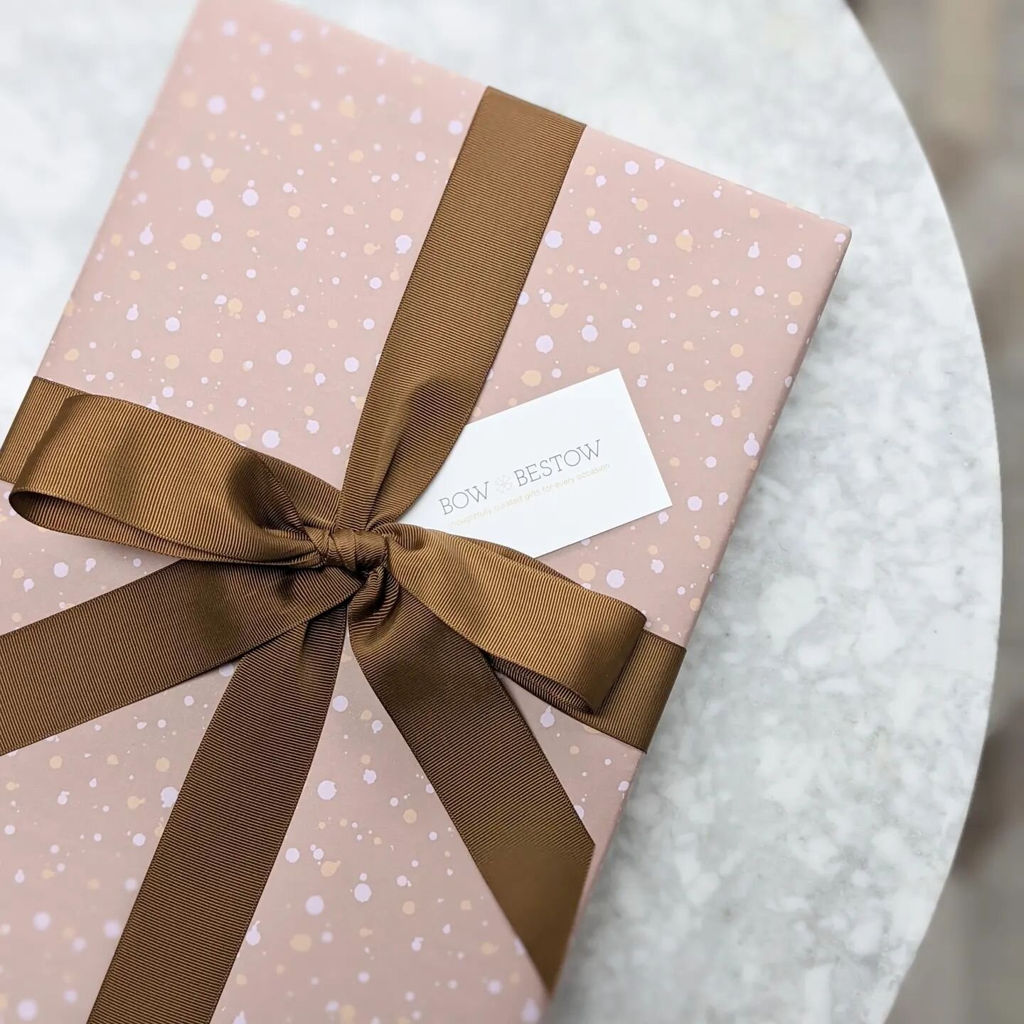 There's just something about this combination. 🤎💗

#giftconcierge
#giftwrapping
#marincounty