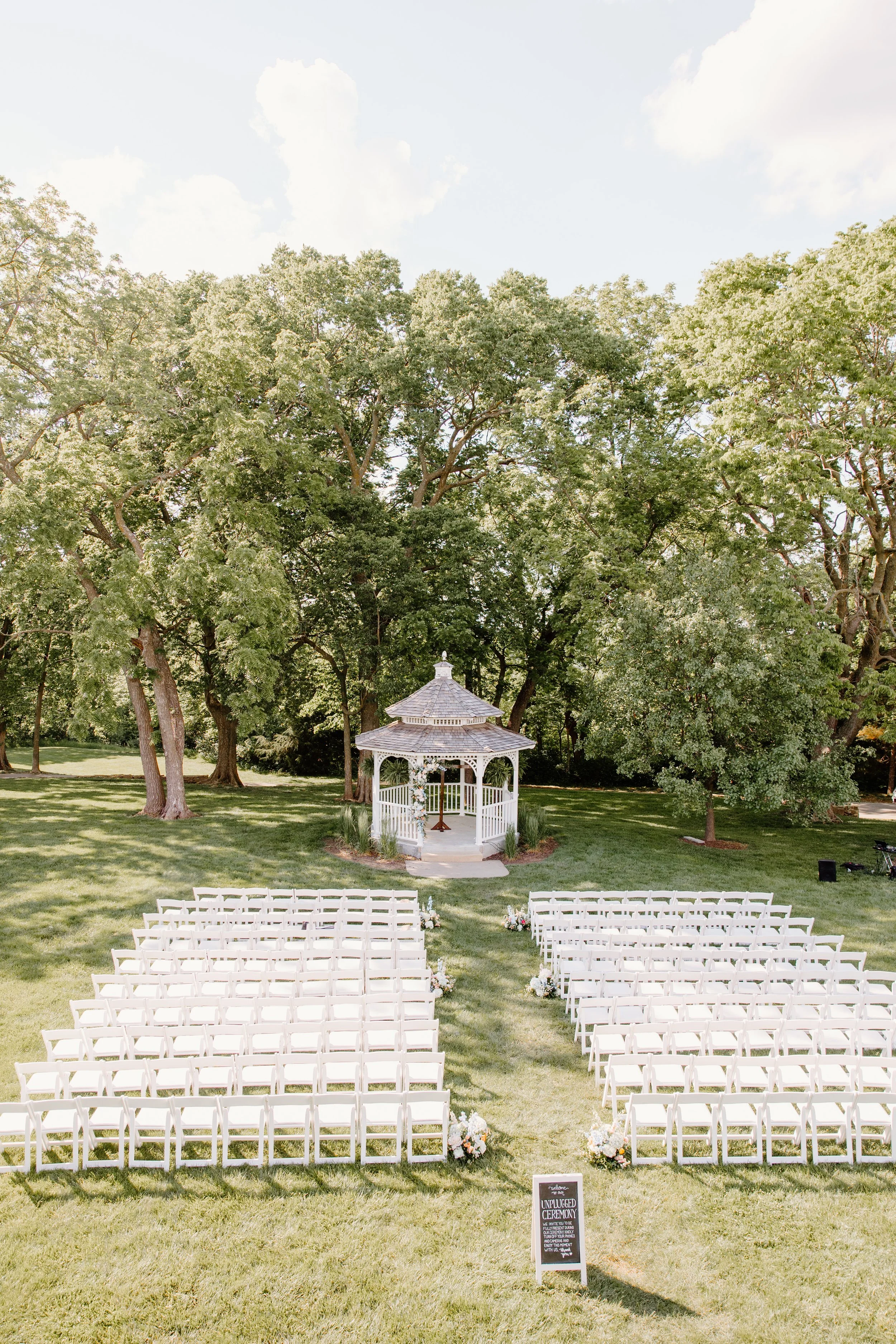 Rachelle & Tanner - Ceremony Photos - Jordan Lyndsey Photography (9 of 334) (1).jpg