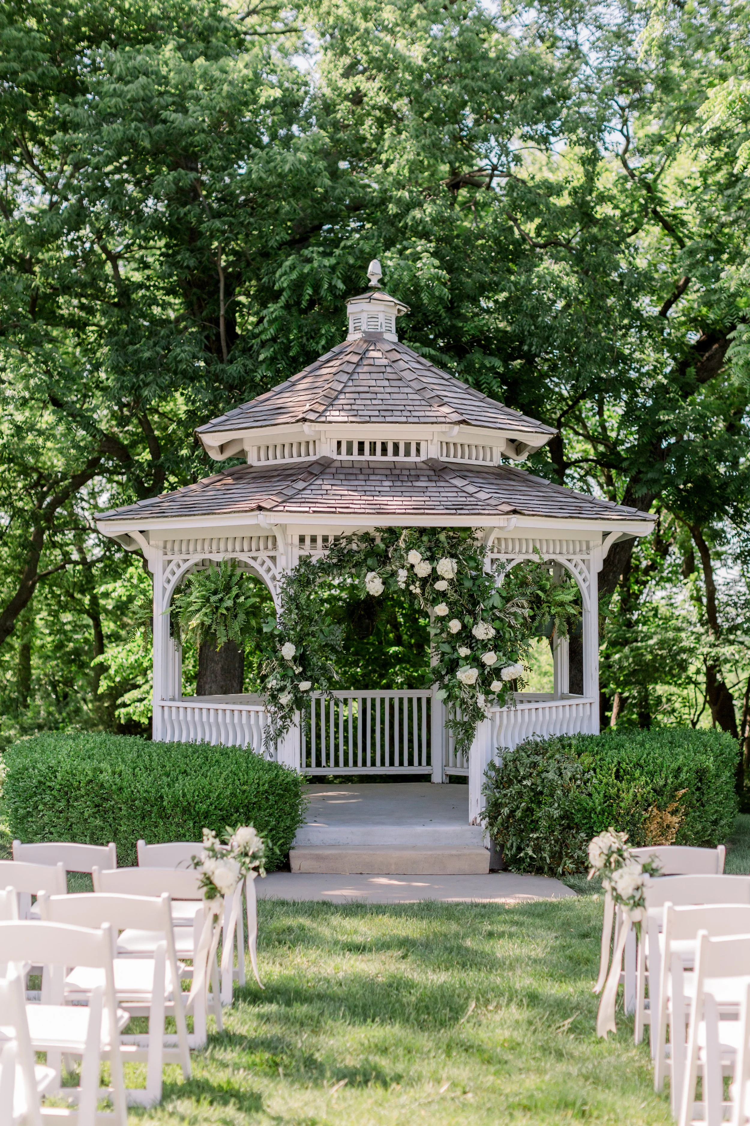 05.27.2023-Payton-and-Zane-Barr-Wedding-Photos-by-Elizabeth-Ladean-Photography-0490.jpg
