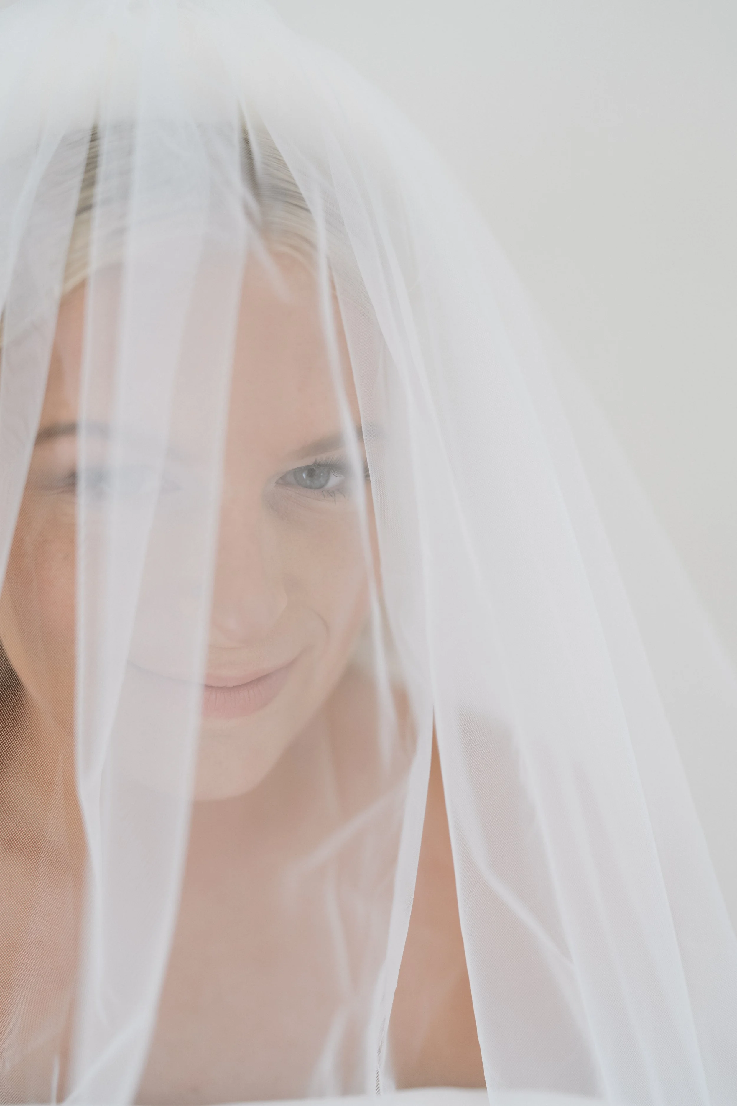 Unique Kansas City Chapel Wedding - 10.jpg