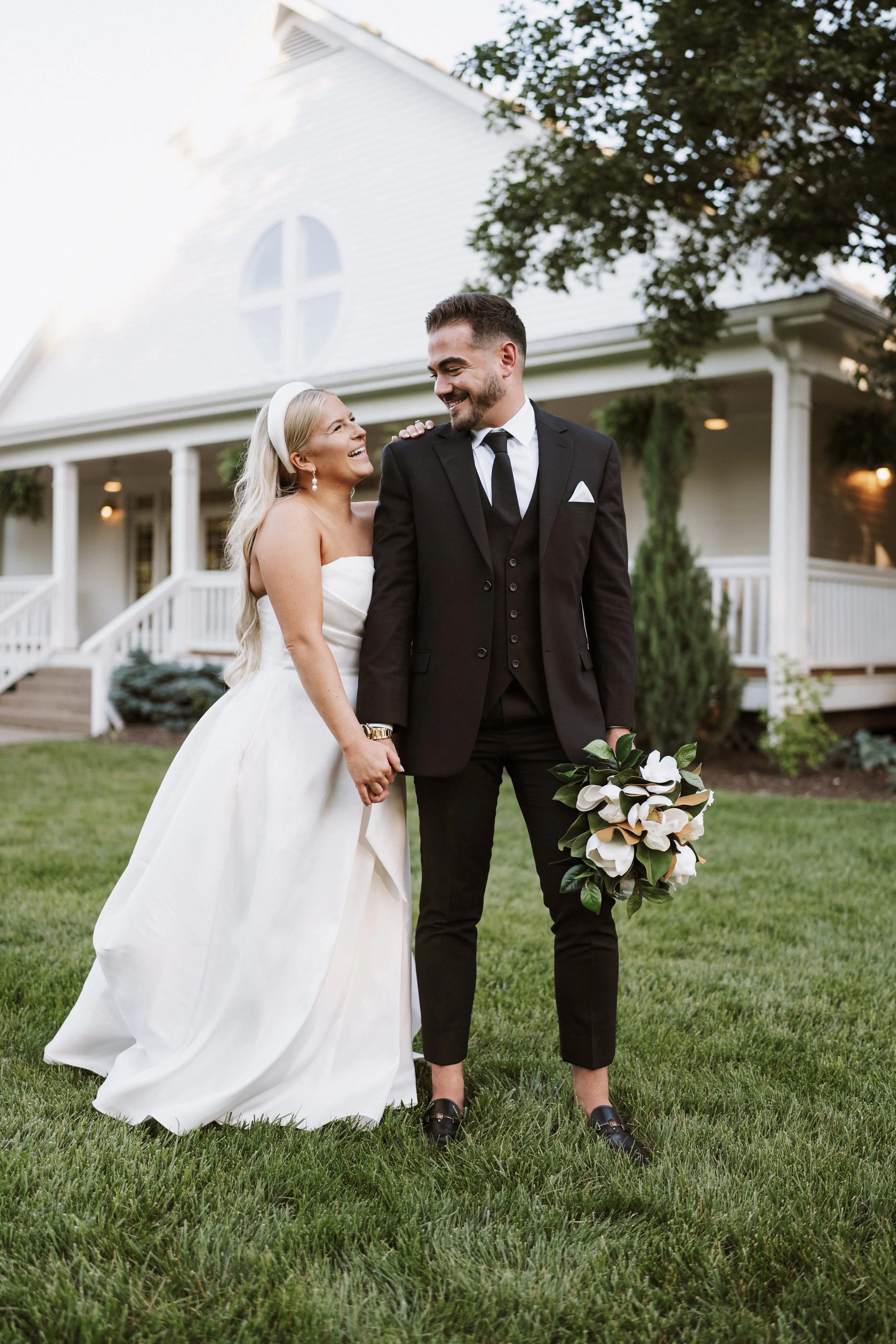 Unique Kansas City Chapel Wedding - 28.jpg