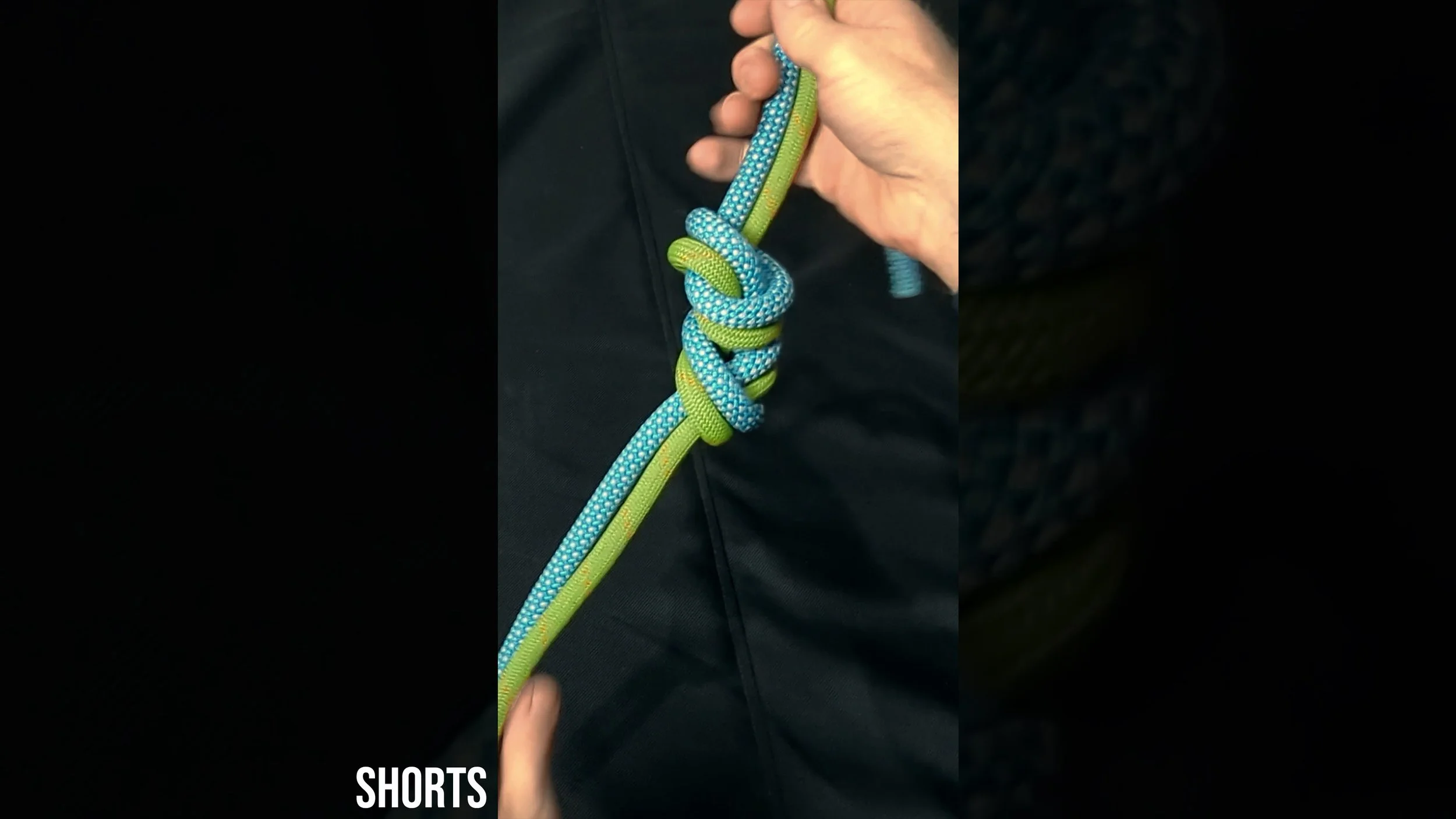 The Knot That Resists Rolling During Rappels