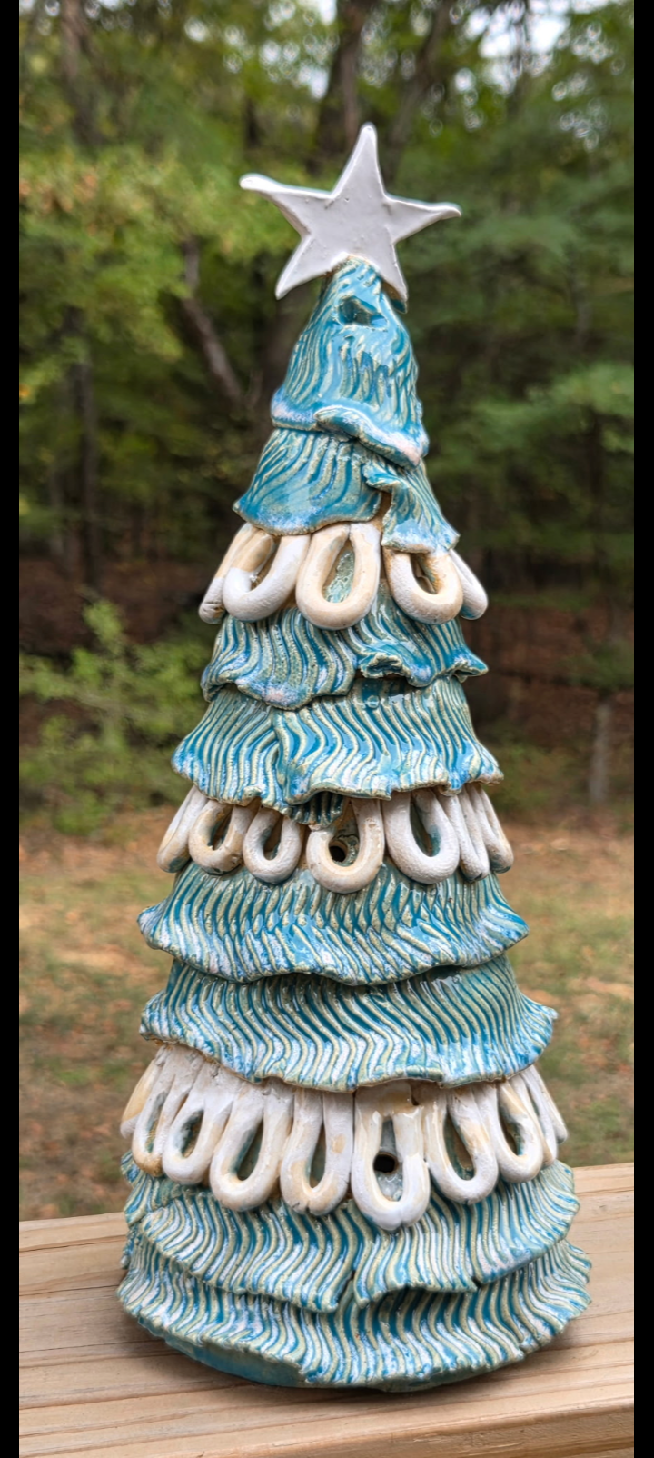 pottery christmas tree.png