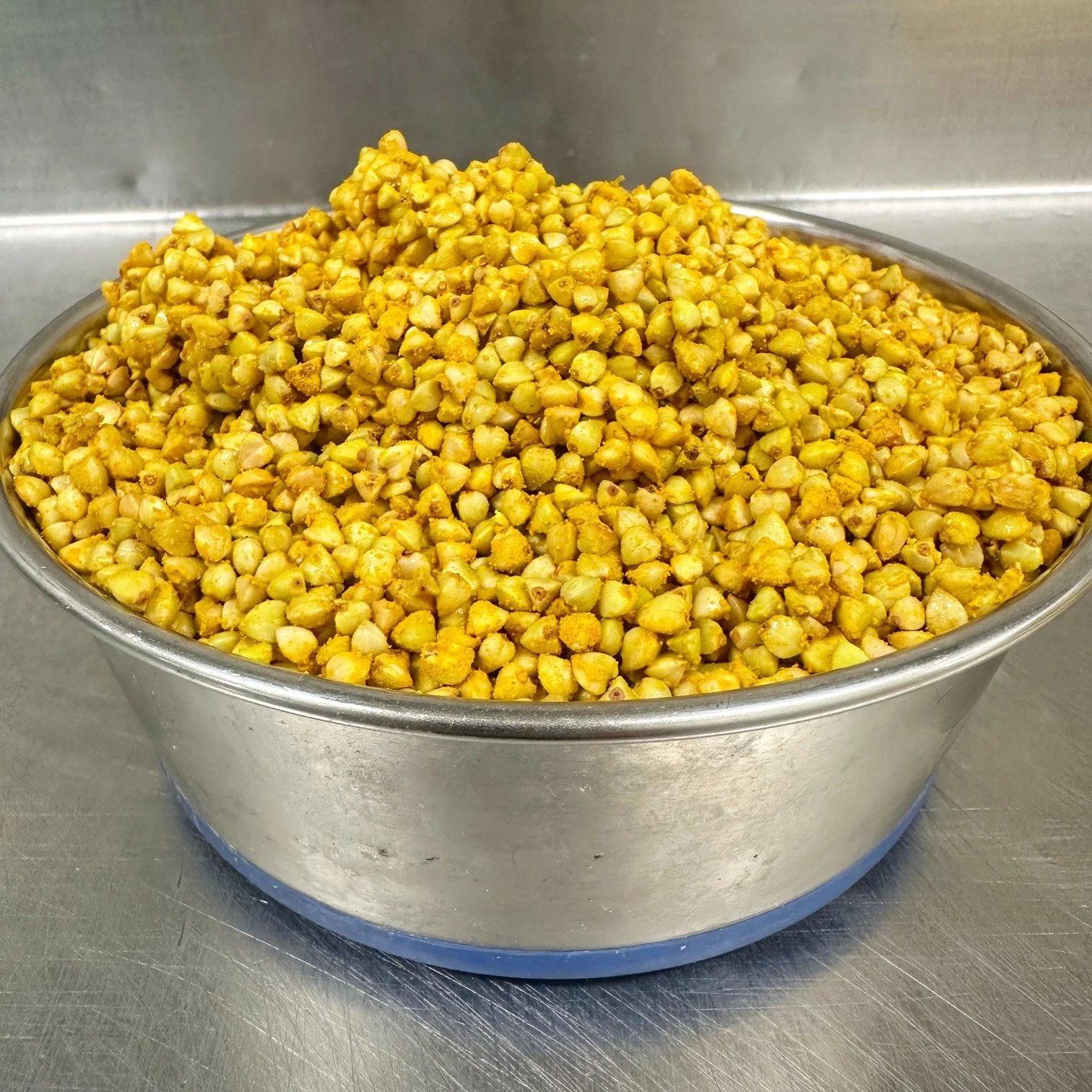 One of the first things new customers say after trying our food is that their dog's digestion massively improves 💩

This is due to lots of things, amazing ingredients and careful formulation (obviously!) but the other main reason is probiotics. 

We