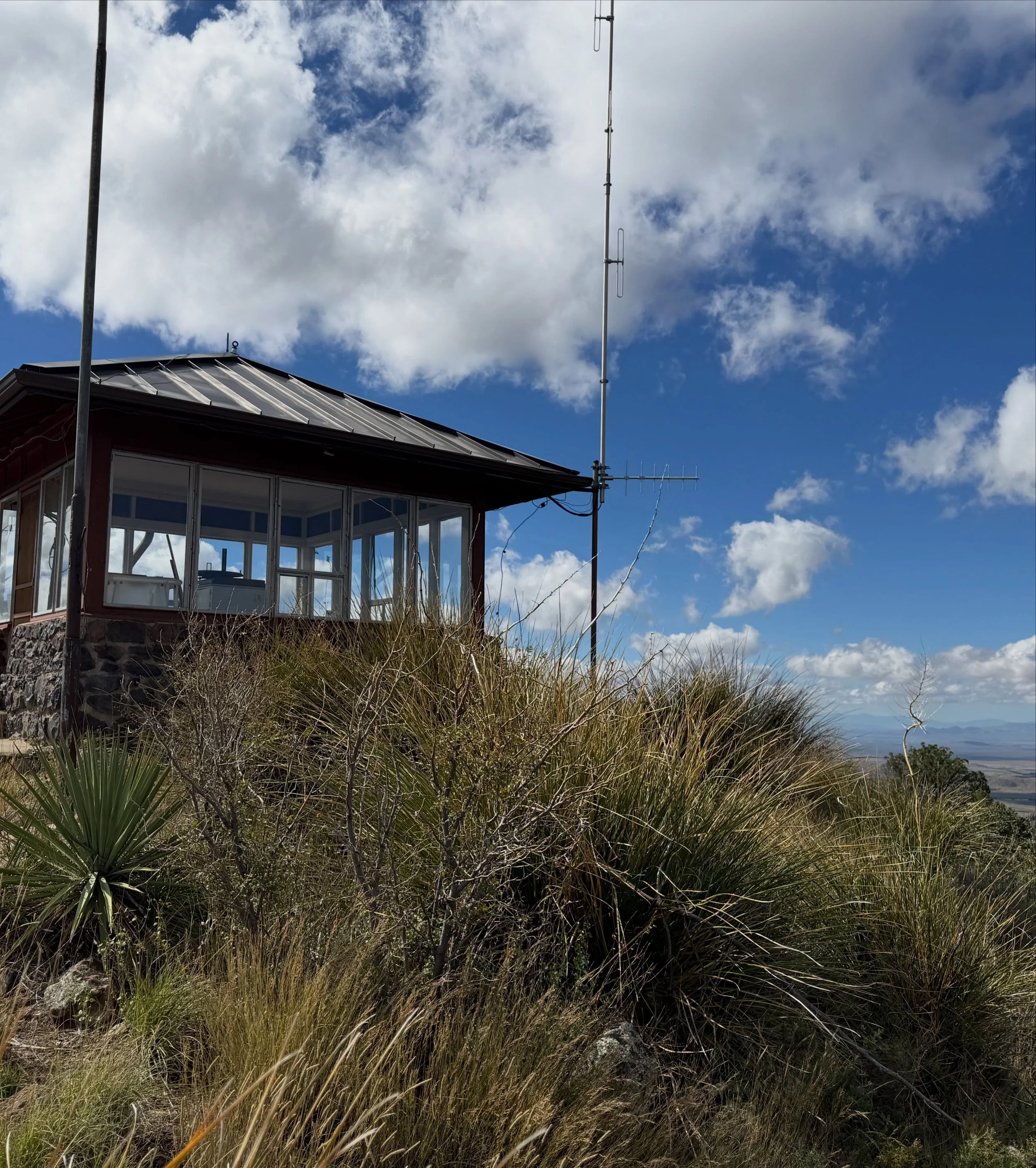 Can&rsquo;t beat the views and laughs. #chiricahua #chiricahuanationalmonument #willcox #explorecochise