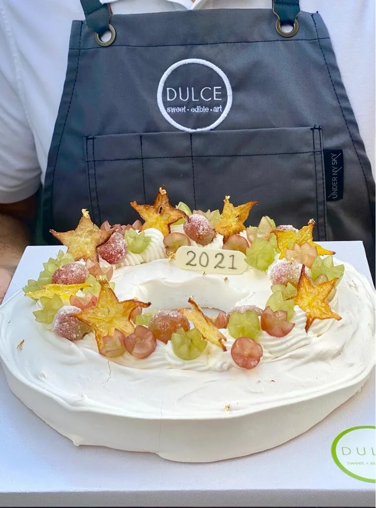 New Year Champagne Pavlova