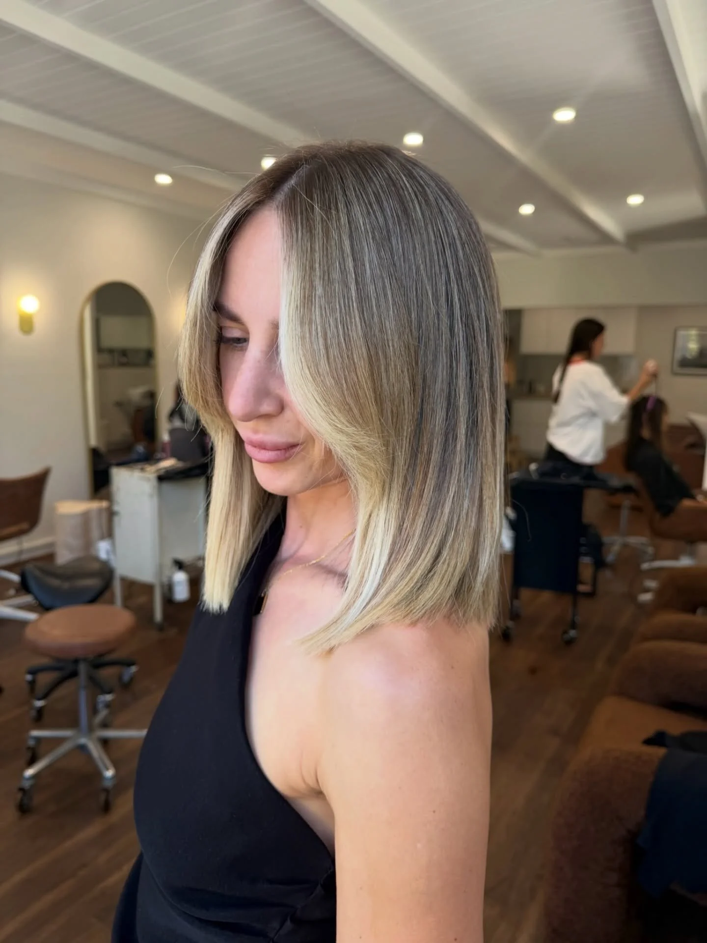 Redken is our go-to for colour&mdash;and this is exactly why ✨

Perfectly tailored with precision and intention, this look is all about seamless blending and soft, lived-in dimension. Brightness is thoughtfully placed to frame the face, while the mid