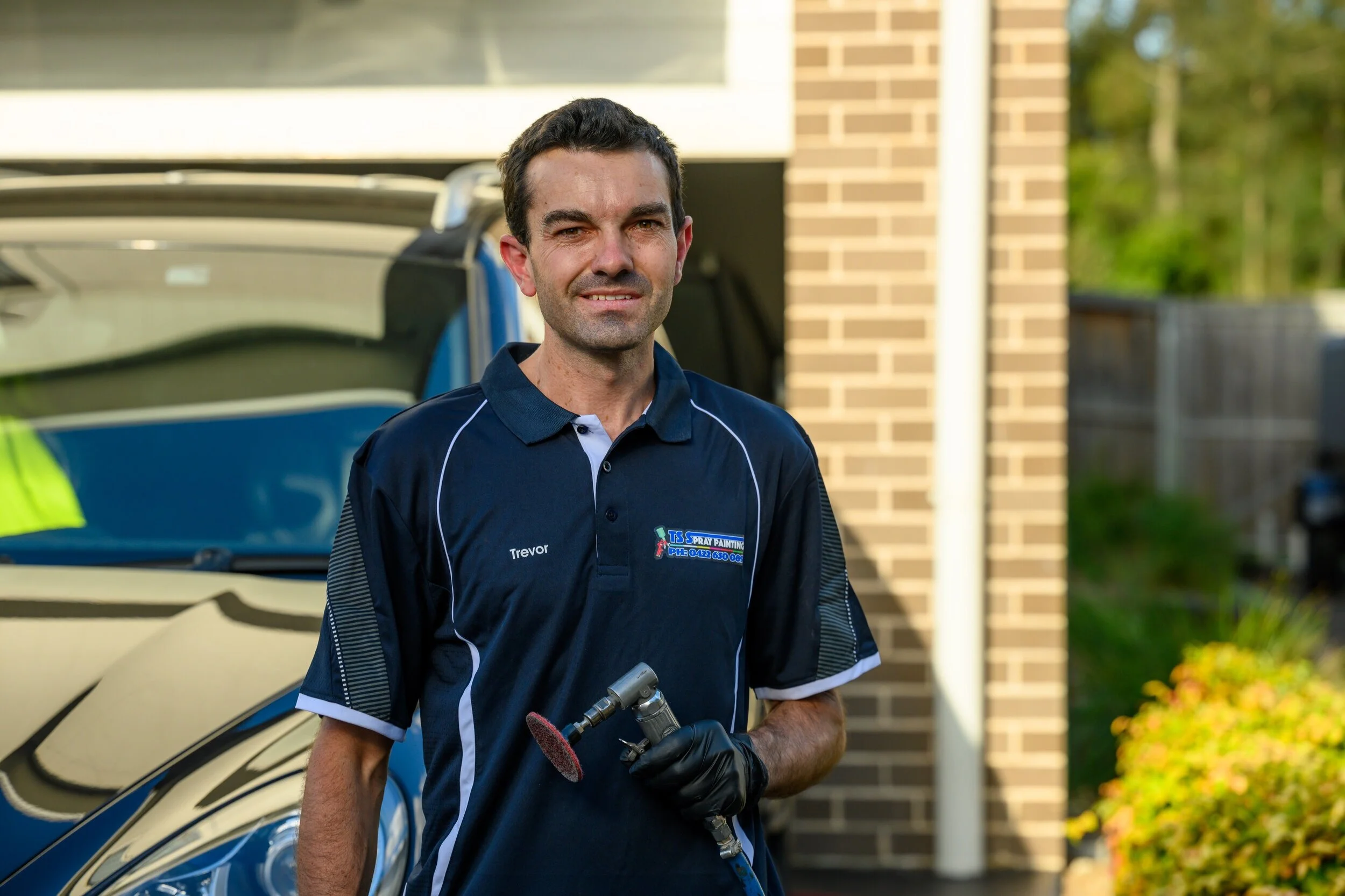 Contractor Automotive spray painter