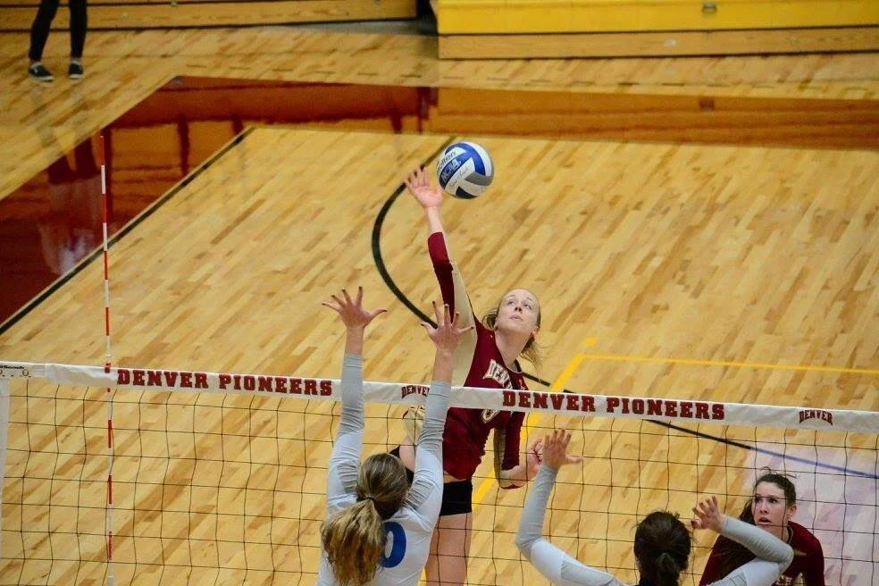 How to Keep Your Shoulder Healthy as a Volleyball Player