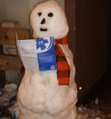 It&rsquo;s supposed to snow a bunch today, so we are closed Monday. To make it up for you here is a snowman I made like ten years ago. @cincinnatimetro