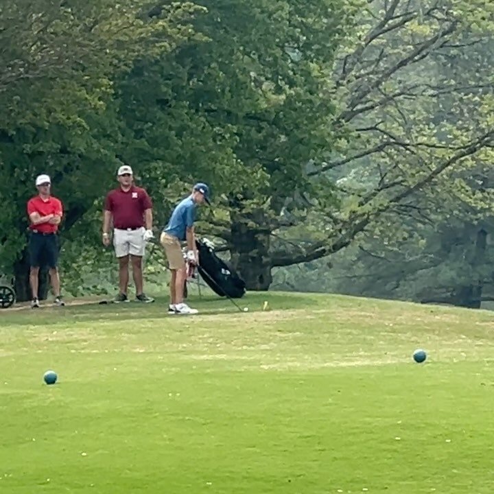 Just gonna put it out there&hellip;

&hellip;I am a BAD GOLF mom. ⛳️🏌🏿&zwj;♂️

My son said he saw a woman running on a cart path right before he teed off, thinking &ldquo;what is she doing?&rdquo; Then he said &ldquo;oh, that&rsquo;s my mother.&rdq