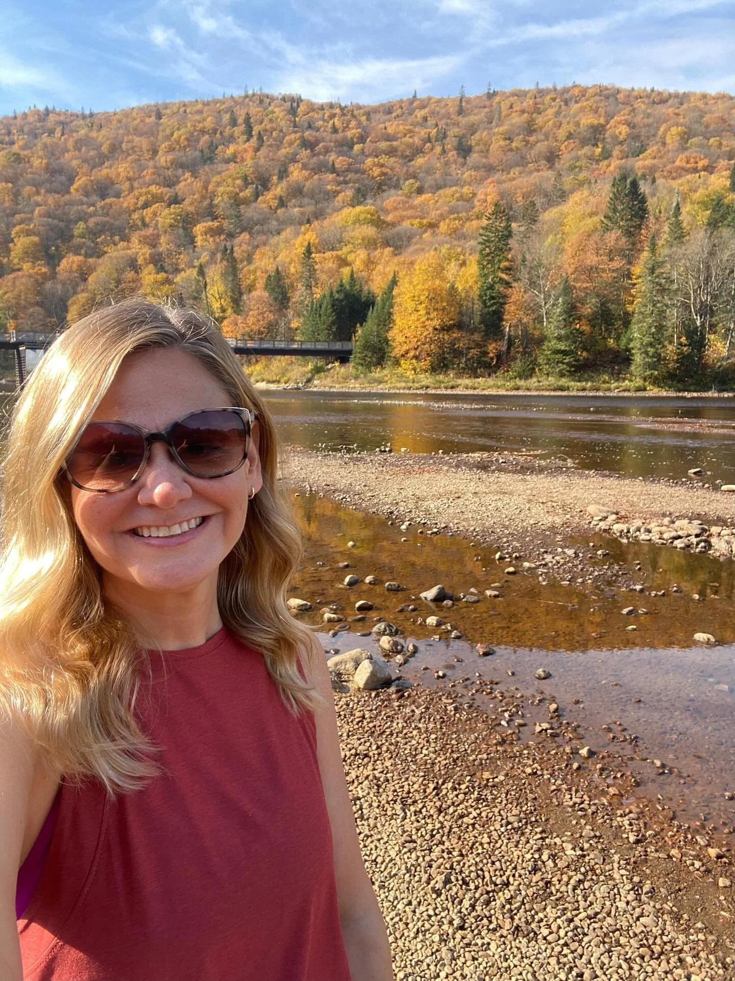 I loved hiking through the fall foliage at Jacques-Cartier National Park in Quebec! 🍁 #parcnationaldelajacquescartier #jacquescartier #jacquescartiernationalpark #quebec #quebeccity #qu&eacute;bec #canada #ohcanada #fallfoliage #fallhike #roadjesstr