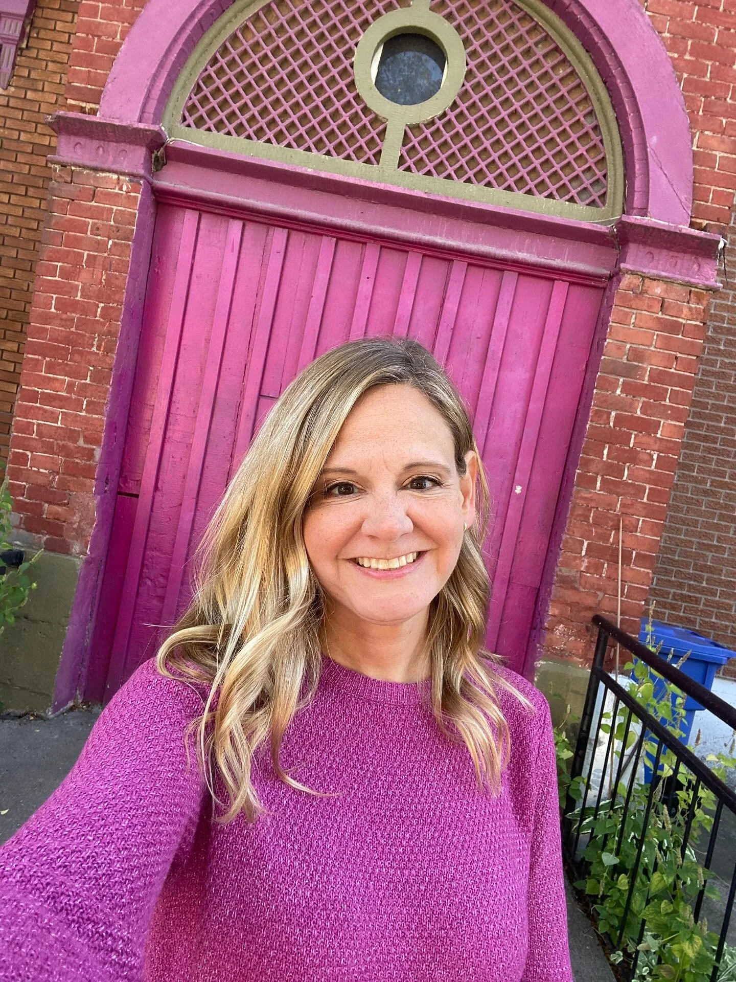Our Canadian adventure continued in Montreal, where we celebrated my birthday in Old Montreal, hiked to gorgeous views in Mount Royal Park and took a spin on La Grande Roue! 🎂🍁🎡 #montreal #oldmontreal #ohcanada #mountroyal #mountroyalpark #lagrand