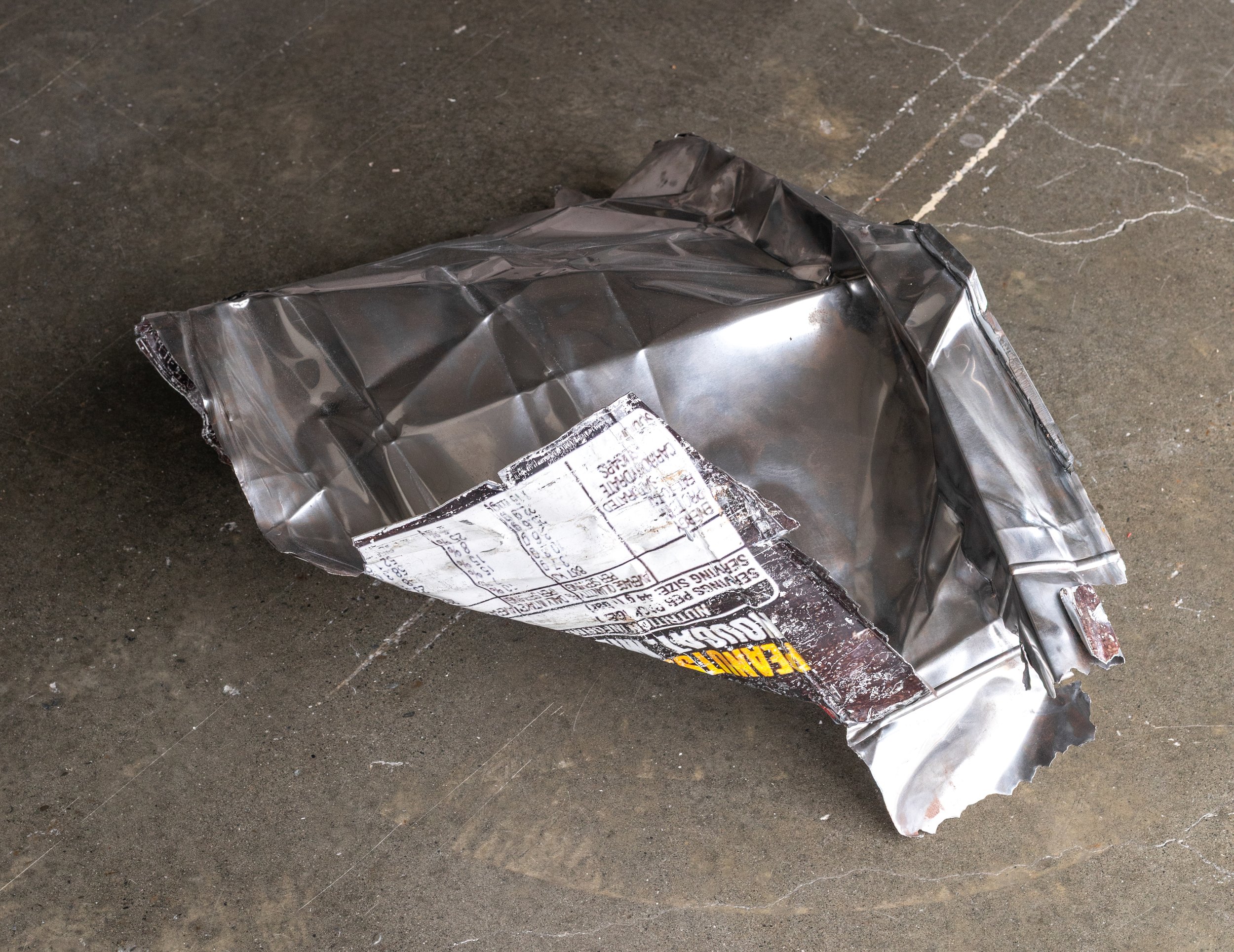 Twentysix Gallery, Traffic Island, Carlos Knight, Litterbug 2.jpg