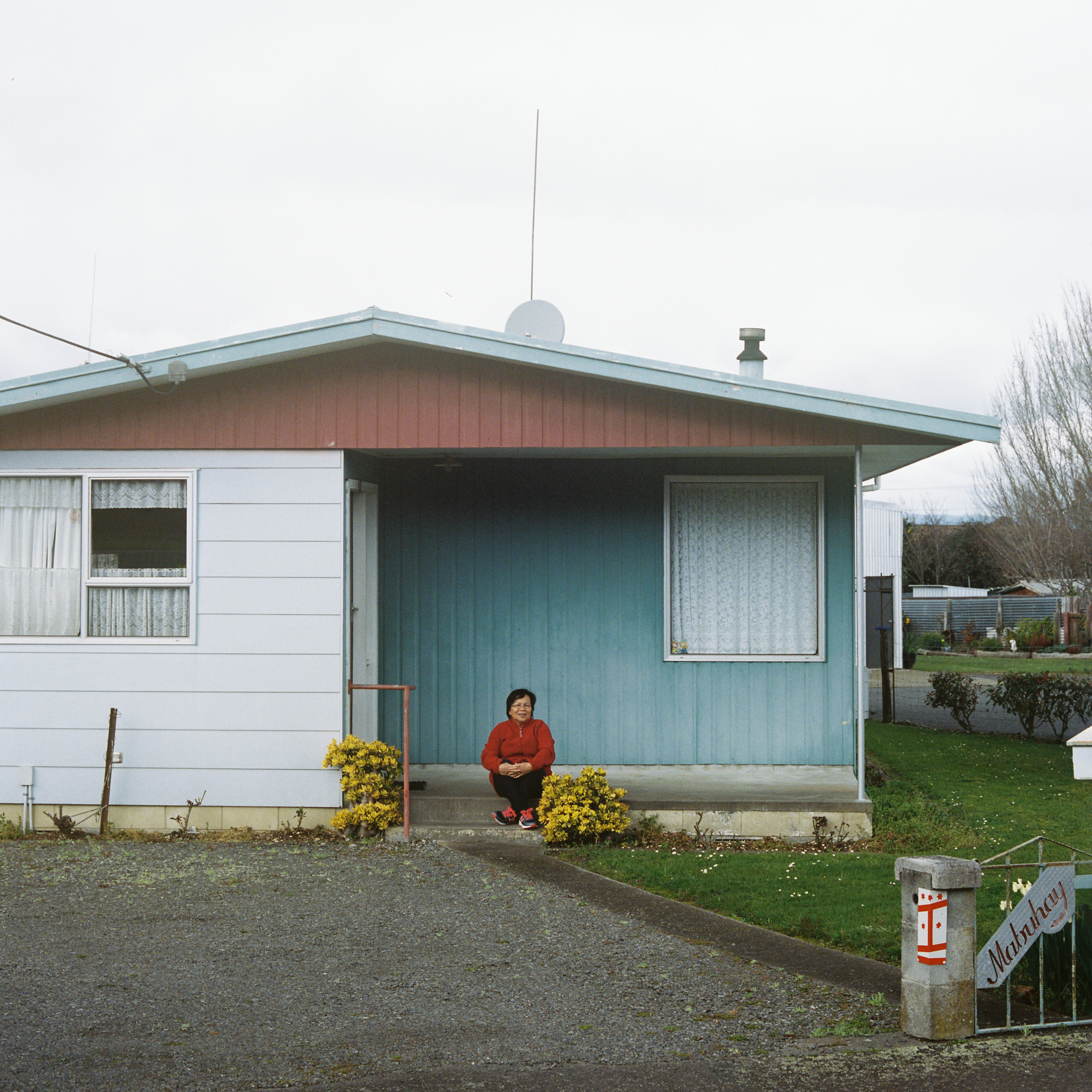 Kababayan, Abigail Legg