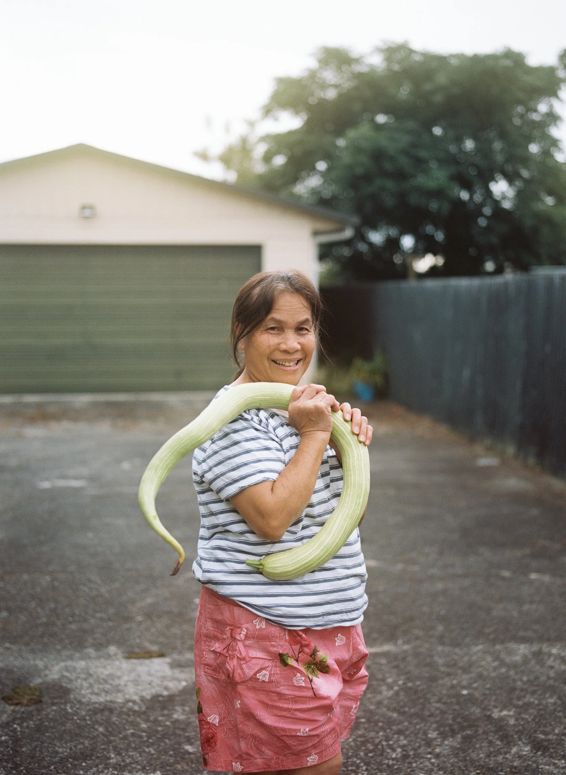 Twentysix Gallery, Kababayan, Abigail Legg, Elizabeth.jpg