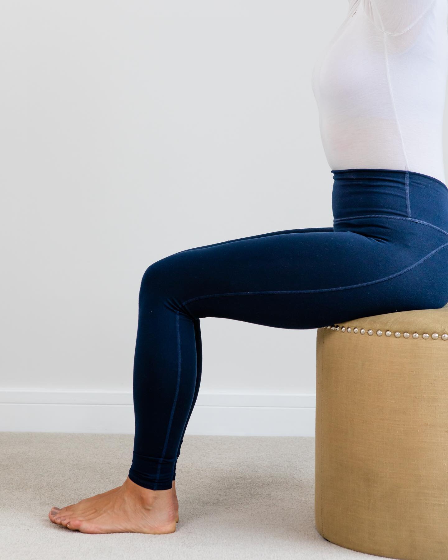 LAZY HAMSTRINGS? Try this! 

In my forthcoming book I share lots of simple movements you can do at your desk. Here is one of them. 

A quick and discreet way to work the back of your legs while you work is as follows:

- have both feet flat on the fl