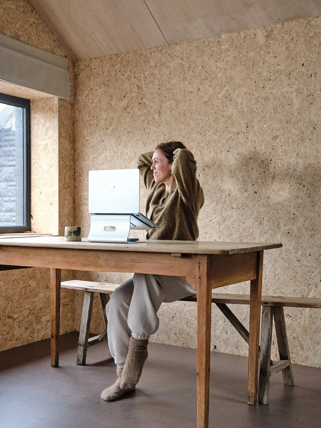 Why Desk Pain Keeps Coming Back 